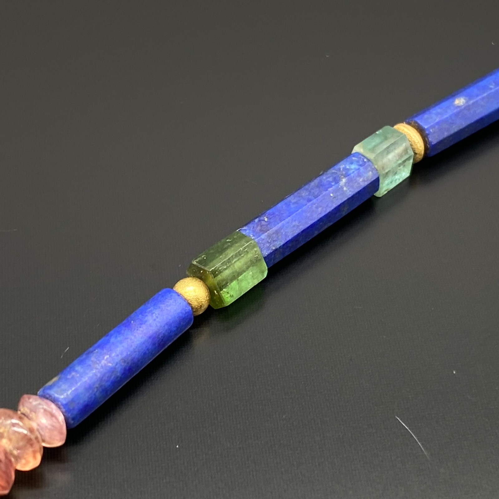 WUNDERVOLLE KETTE GELBGOLD 750 LAPIS LAZULI SMARAGDE SPINELL 36,5cm – Bild 11