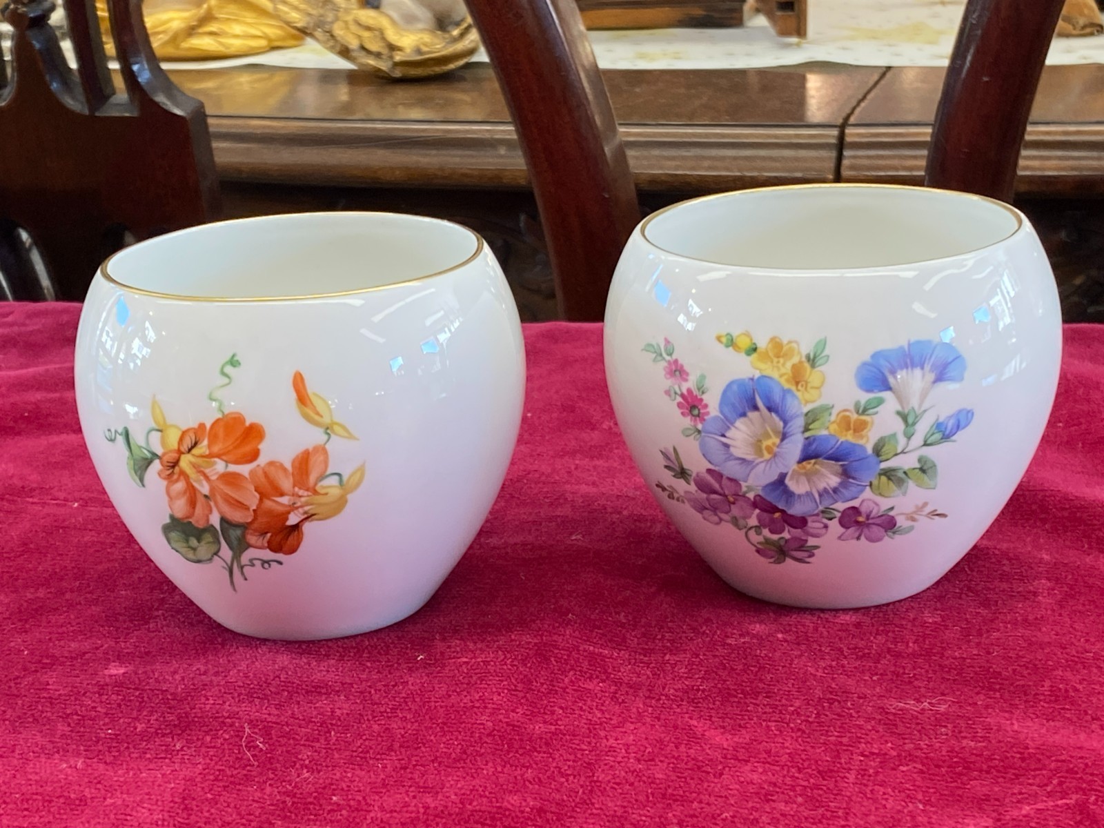 PAAR CACHEPOTS PORZELLAN KPM SCHALEN BLUMEN HANDBEMALT