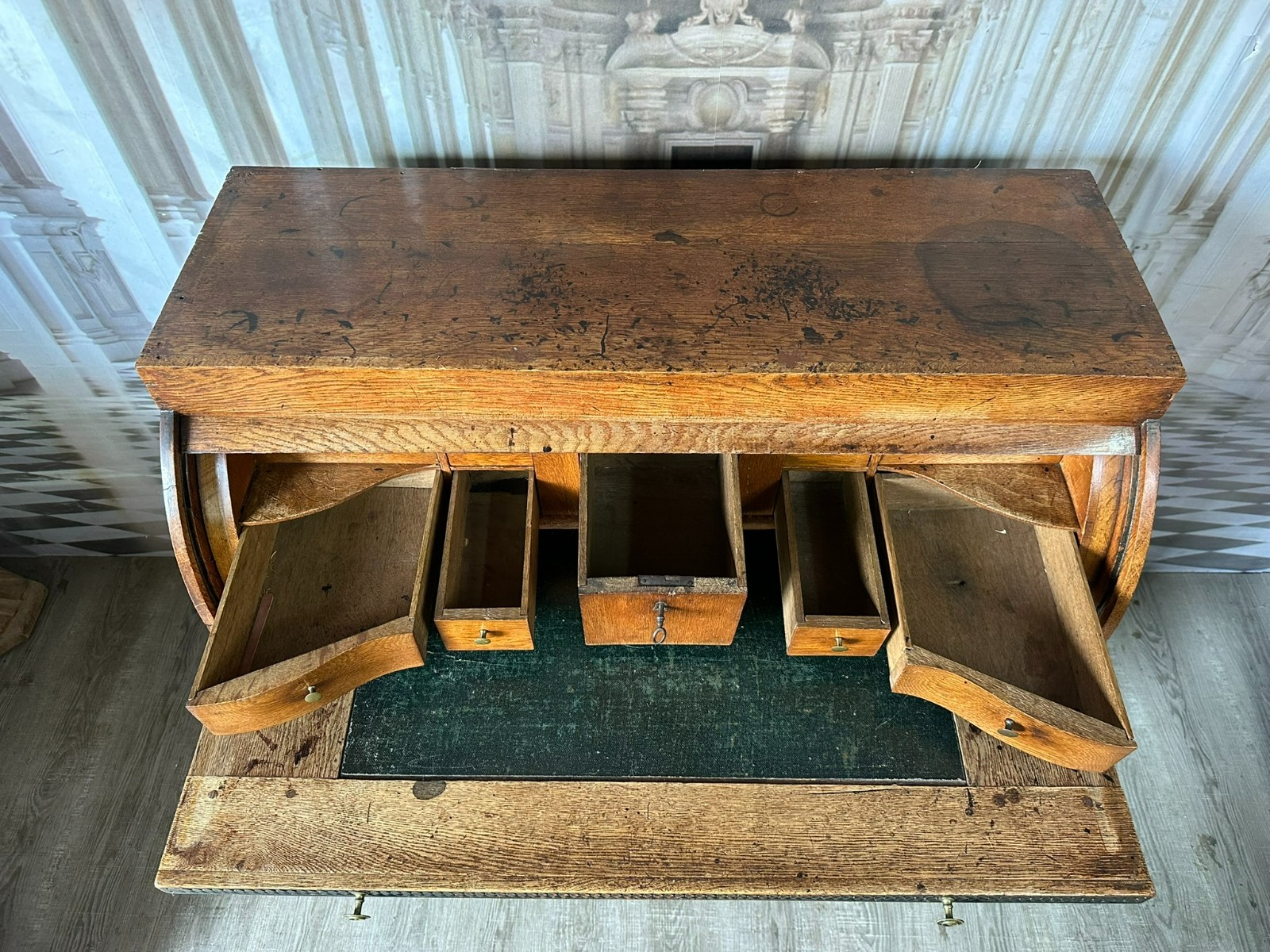 ANTIKER LOUIS SEIZE ZYLINDERSCHREIBTISCH SEKRETÄR AUS EICHE UM 1780 ROLLSEKRETÄR – Bild 10