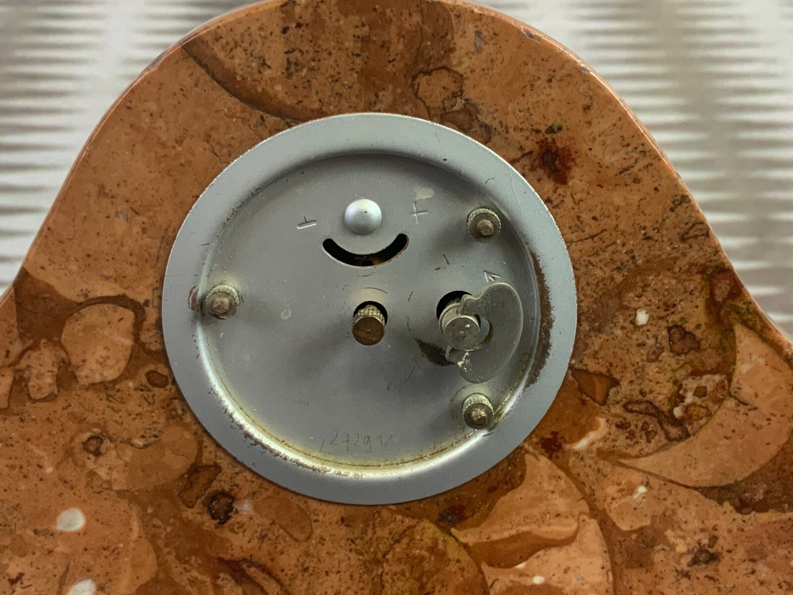 ANTIKE TISCHUHR GEHÄUSE AUS MARMOR DEFEKT 24x15cm – Bild 9