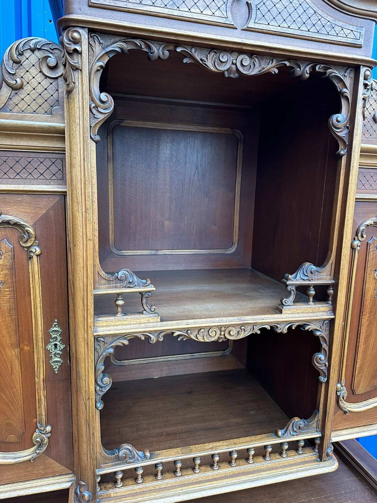NEO ROKOKO BUFFET SCHRANK KREDENZ NUSSBAUM UM 1880 DREDNER BAROCK STIL – Bild 15