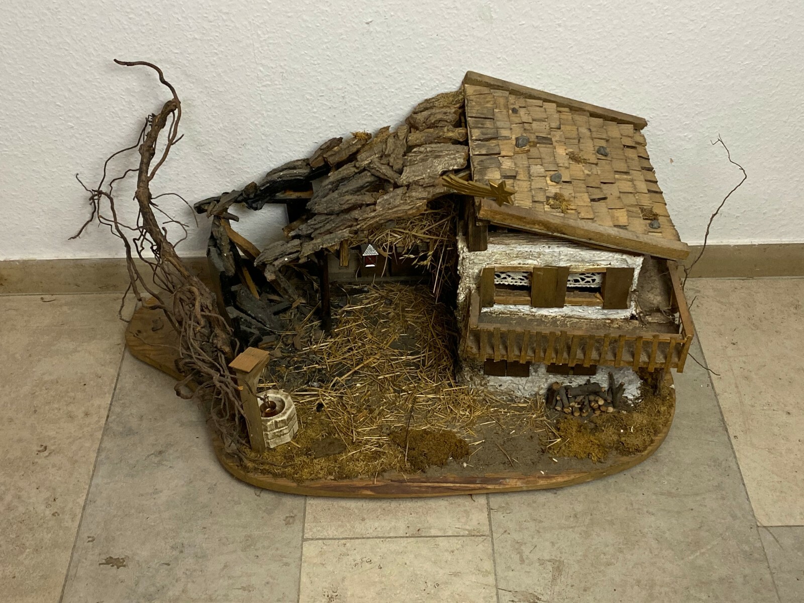 ALPENLÄNDISCHE KRIPPE KRIPPENLANDSCHAFT OHNE FIGUREN - FÜR FIGUREN GRÖSSE 12