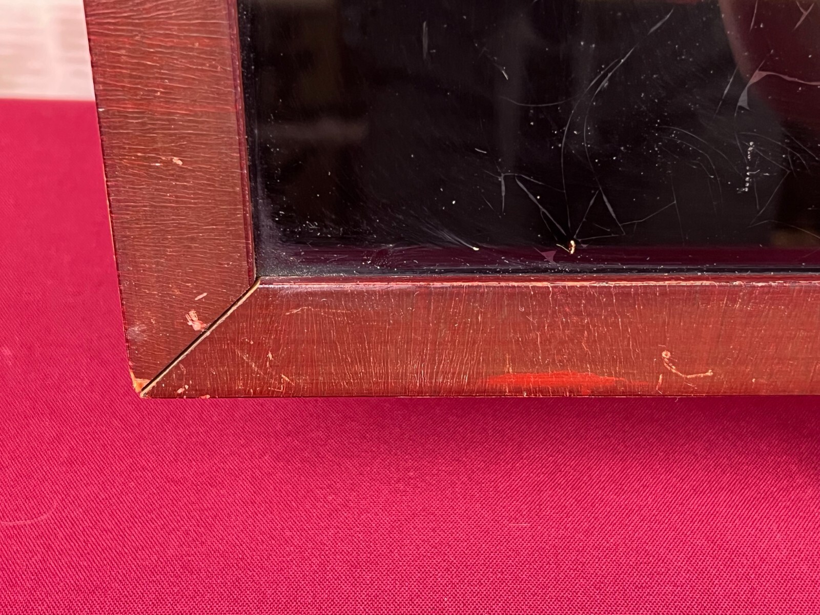 ANTIKES STICKBILD UM 1800 SEIDE HAUS AM FLUSS MIT PERSONEN – Bild 9