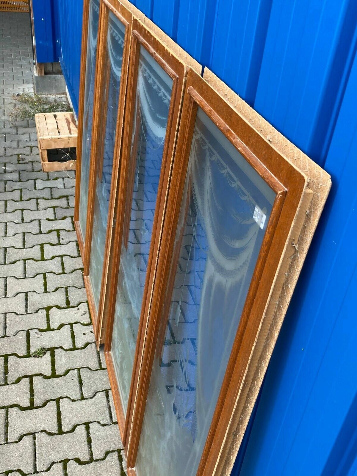 4x ANTIKE GLASSCHEIBE ORIGINAL UM 1900 JUGENDSTIL LANDSCHAFT GIRLANDEN PFAUEN – Bild 11