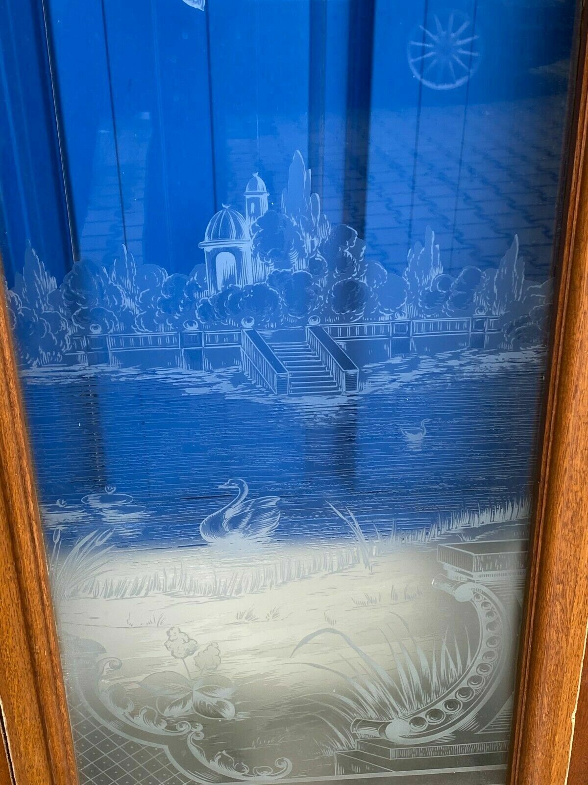 4x ANTIKE GLASSCHEIBE ORIGINAL UM 1900 JUGENDSTIL LANDSCHAFT GIRLANDEN PFAUEN – Bild 4