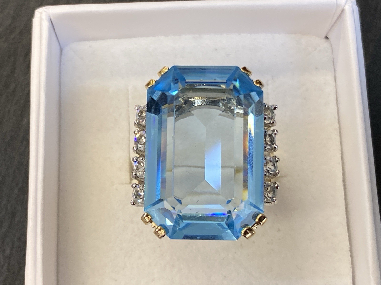 AUFFÄLLIGER RING GLASSTEIN GLAS AQUAMARIN FARBE GRÖSSE 54 METALL VERGOLDET – Bild 13