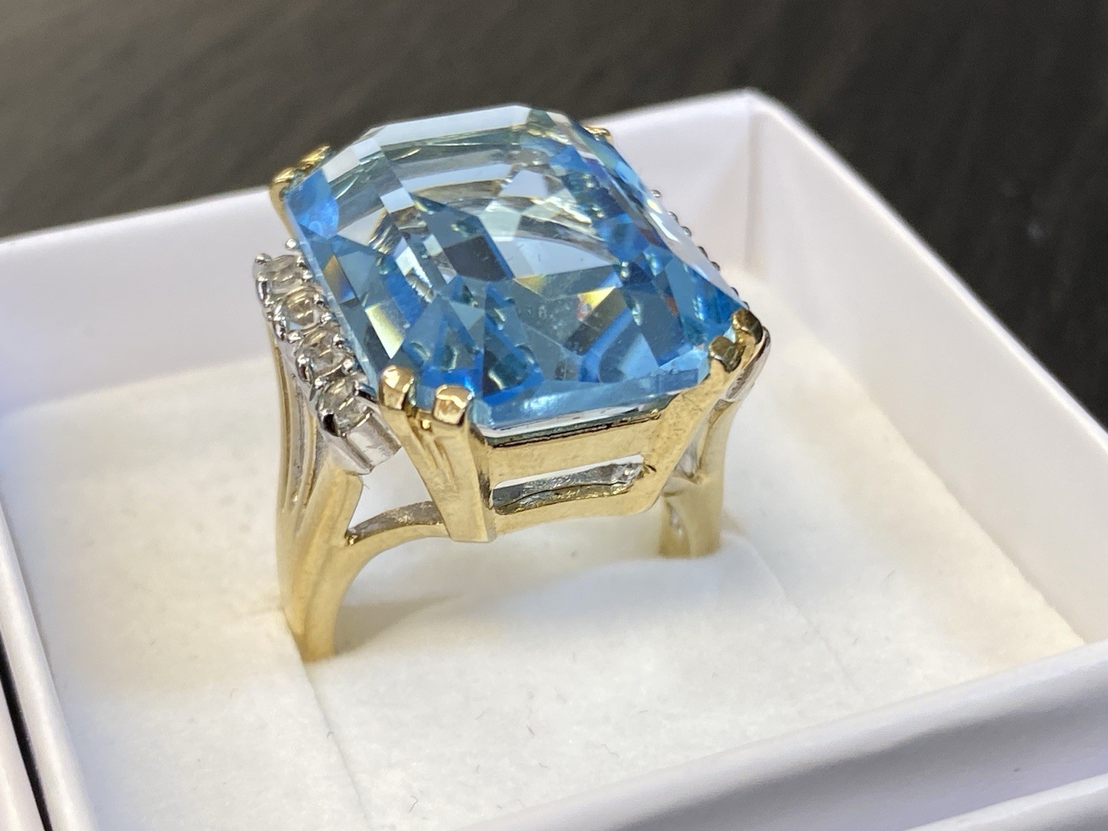 AUFFÄLLIGER RING GLASSTEIN GLAS AQUAMARIN FARBE GRÖSSE 54 METALL VERGOLDET – Bild 14