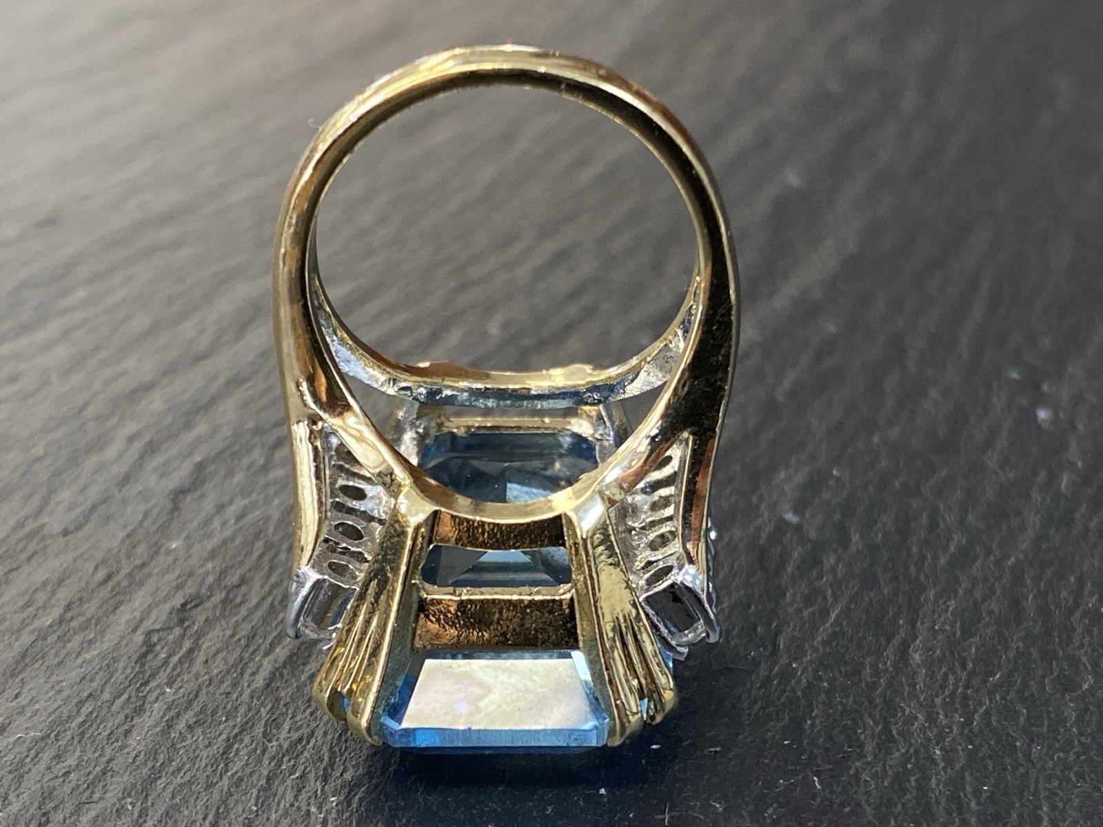 AUFFÄLLIGER RING GLASSTEIN GLAS AQUAMARIN FARBE GRÖSSE 54 METALL VERGOLDET – Bild 9