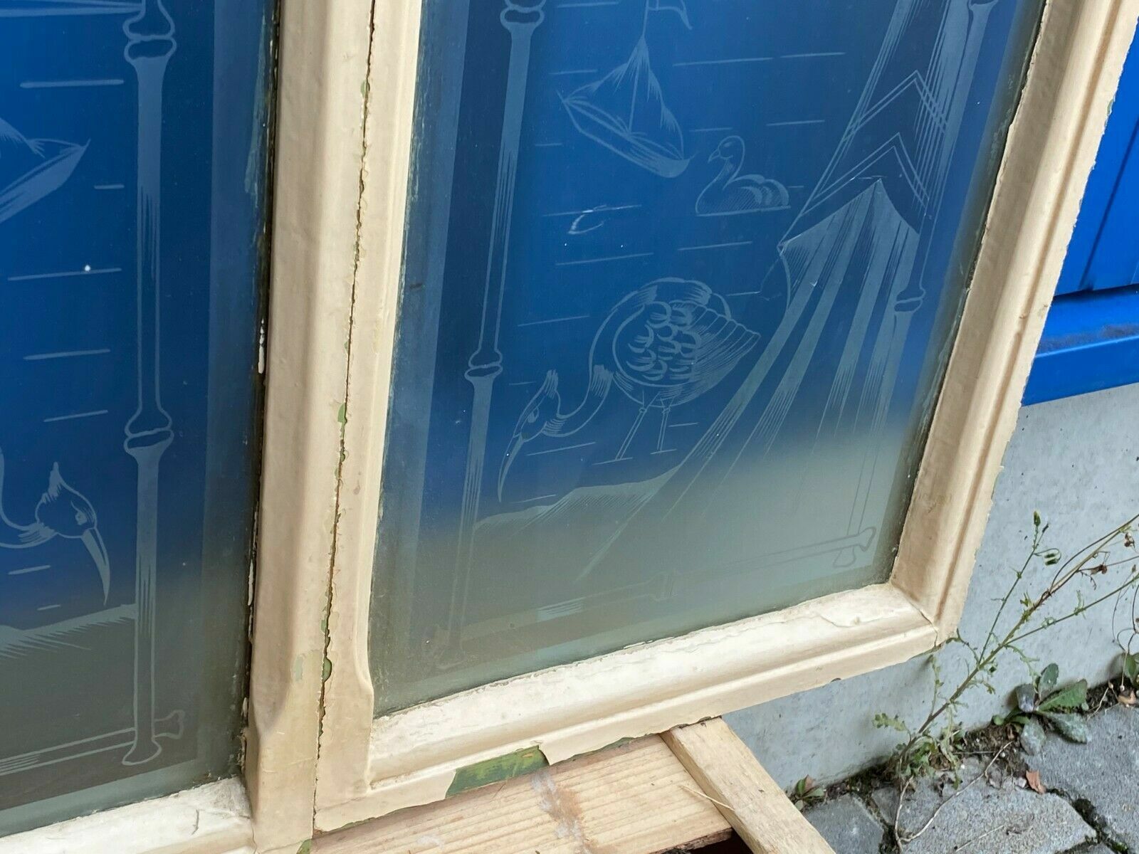 2x ANTIKE GLASSCHEIBE SCHEIBE ORIGINAL UM 1900 JUGENDSTIL VÖGEL GIRLANDEN – Bild 9