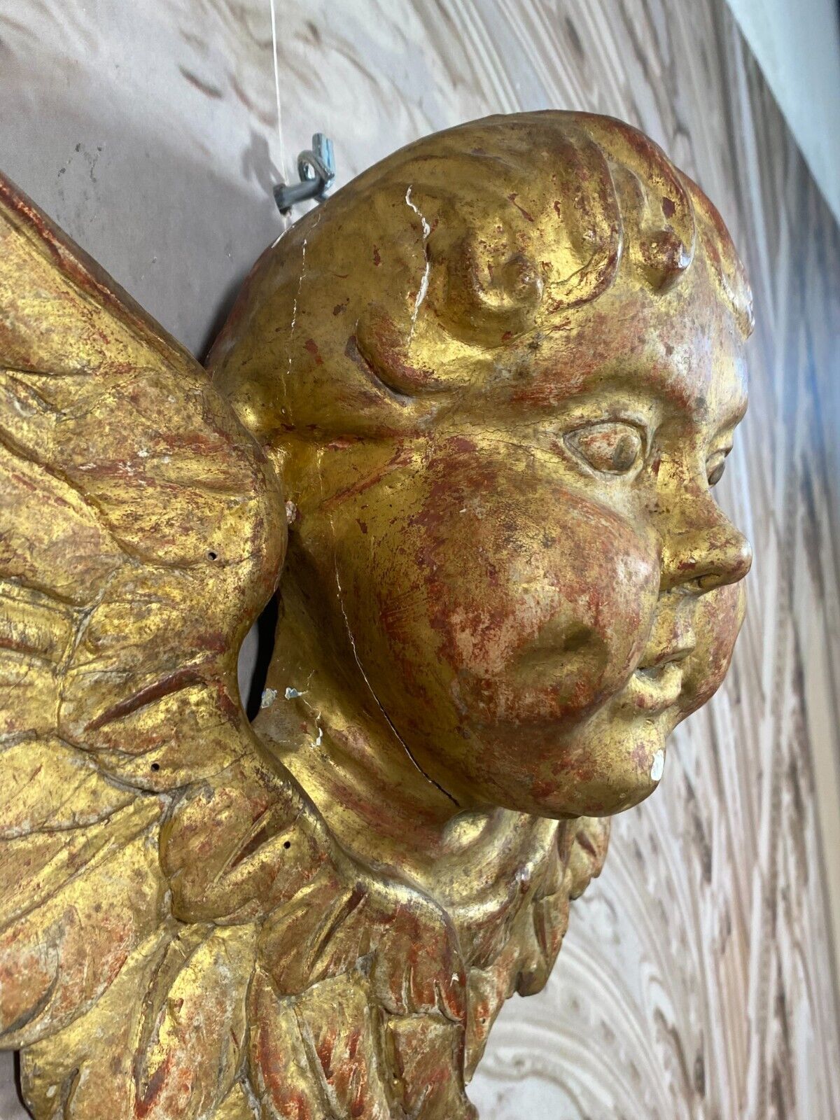 BAROCKENGEL PUTTO ANTIKE FIGUR AUS HOLZ BEFLÜGELTER ENGEL 19 TES JHDT 46x29cm – Bild 4