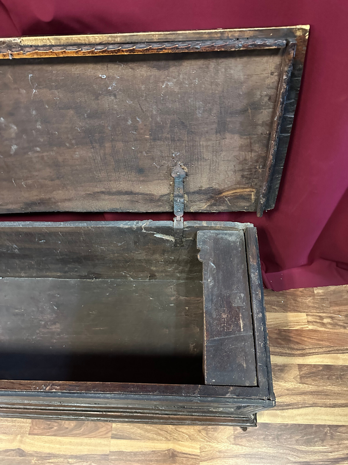 ANTIKE RENAISSANCE TRUHE 17/18 TES JHDT NUSSBAUM MASSIV – Bild 11