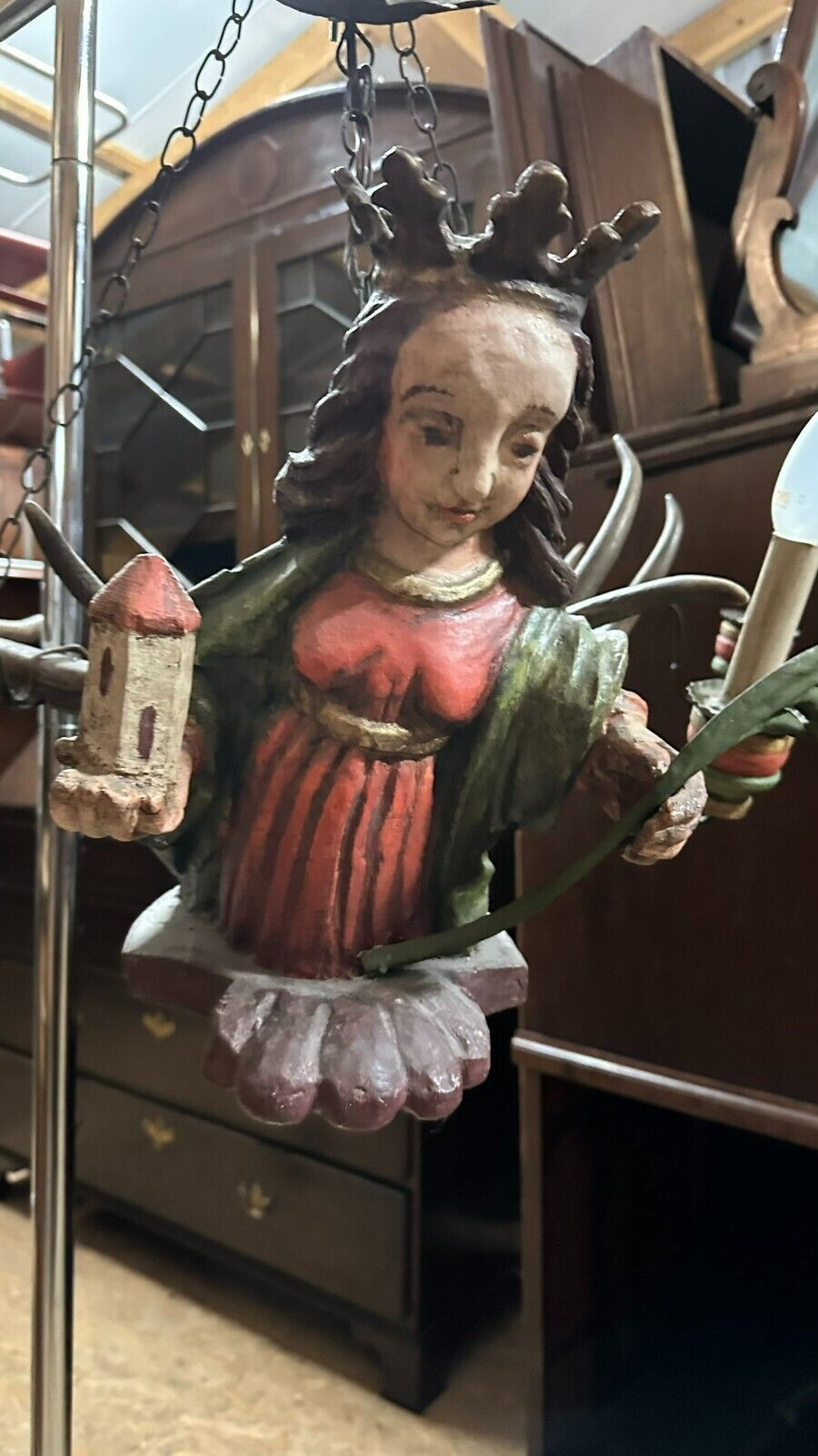 ANTIKES LÜSTERWEIBCHEN UM 1900 HEILIGE BARBARA HOLZ POLYCHROM GEFASST GEWEIH