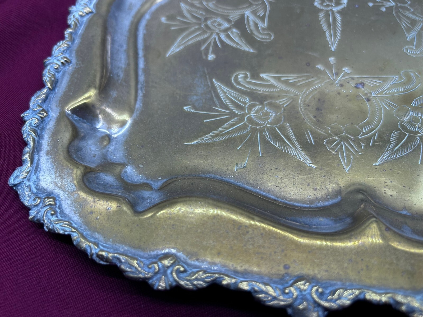 SERVIERTABLETT TABLETT 49x31cm METALL VERSILBERT HANDGRAVUREN – Bild 11