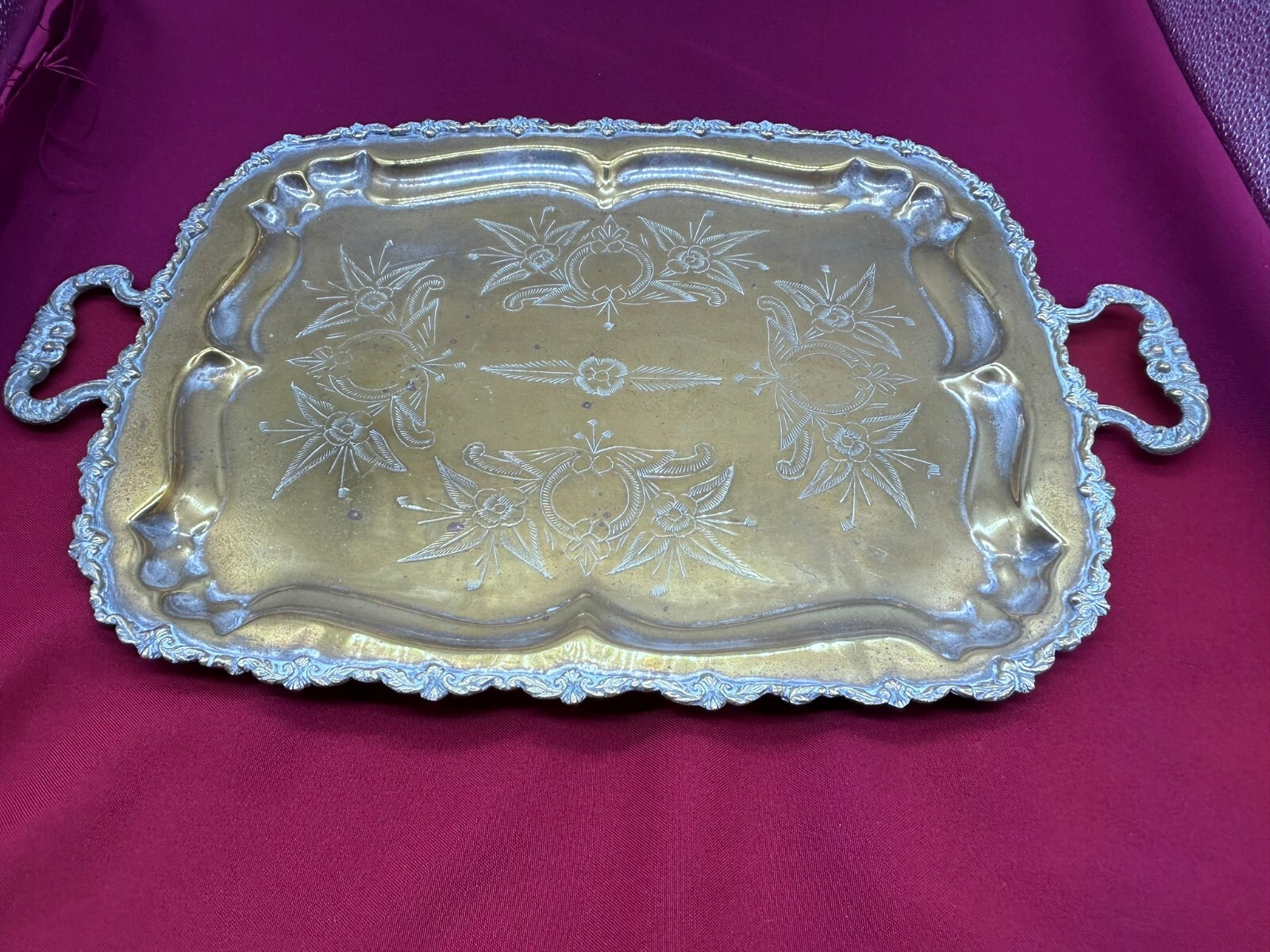 SERVIERTABLETT TABLETT 49x31cm METALL VERSILBERT HANDGRAVUREN