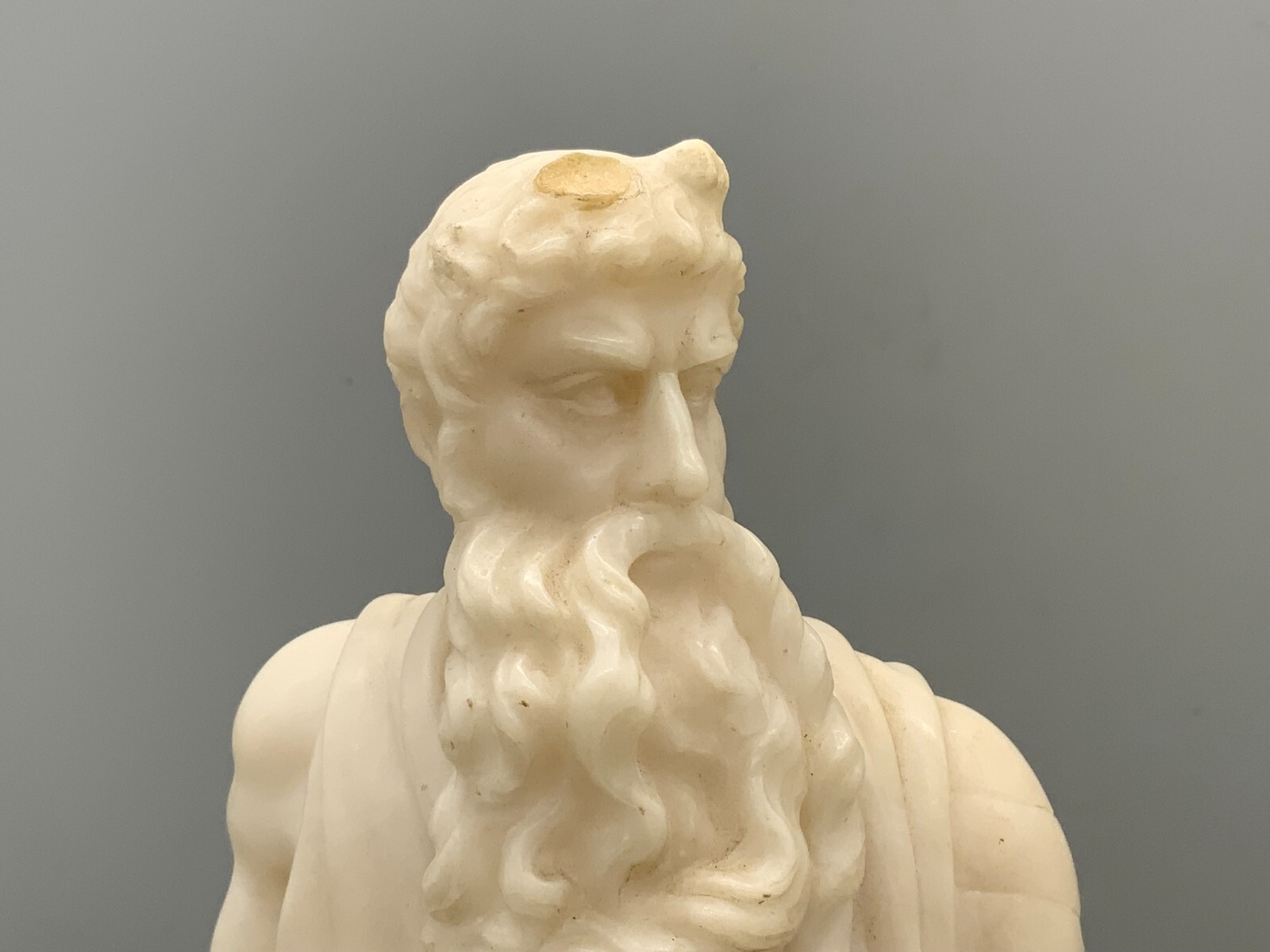 ANTIKE ALABASTER SKULPTUR 19 TES JHDT DER GEHÖRNTE MOSES NACH MICHELANGELO 30cm – Bild 6