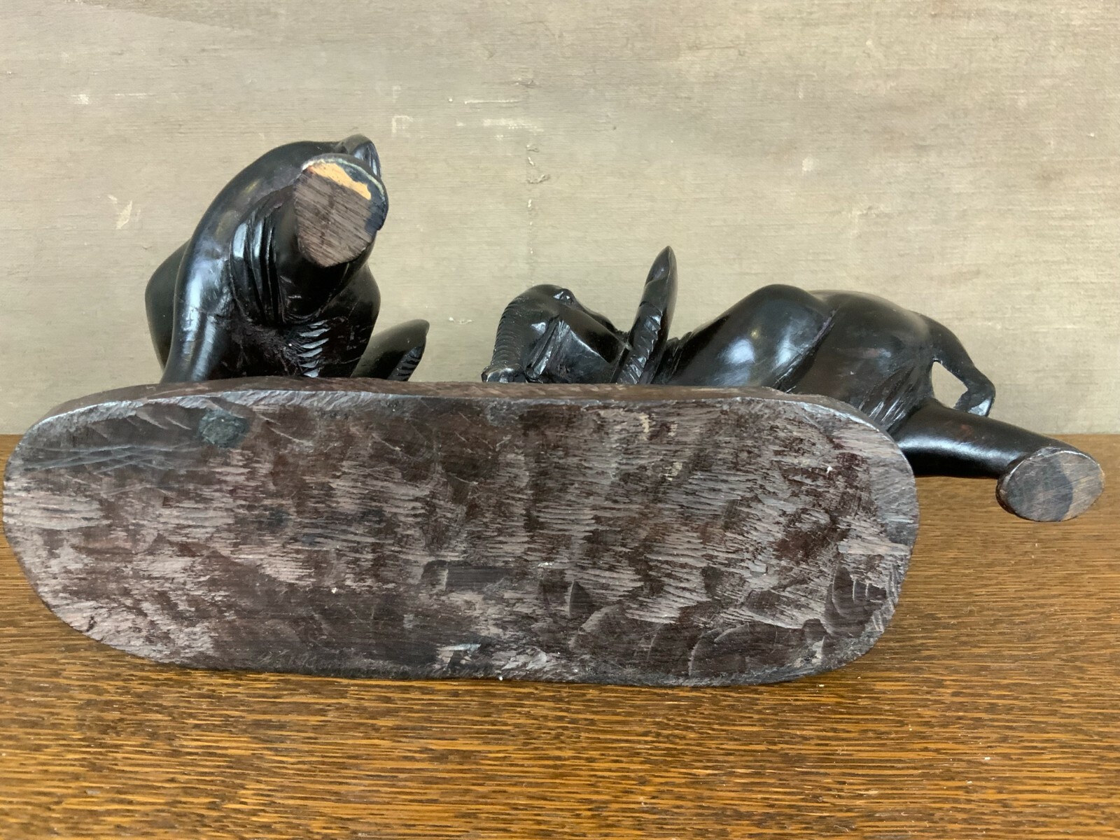 AFRIKA SKULPTUR ELEFANTEN AUS EBENHOLZ SEHR SCHÖNER ZUSTAND – Bild 9