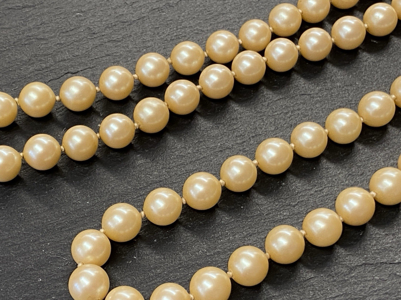 PERLENKETTE HALSKETTE KETTE PERLEN PERLE KUNSTPERLEN – Bild 5