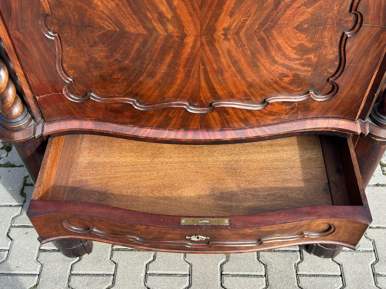 AUSSERGEWÖHNLICHER BIEDERMEIER SEKRETÄR UM 1850 MAHAGONI BIEDERMEIERSEKRETÄR – Bild 20