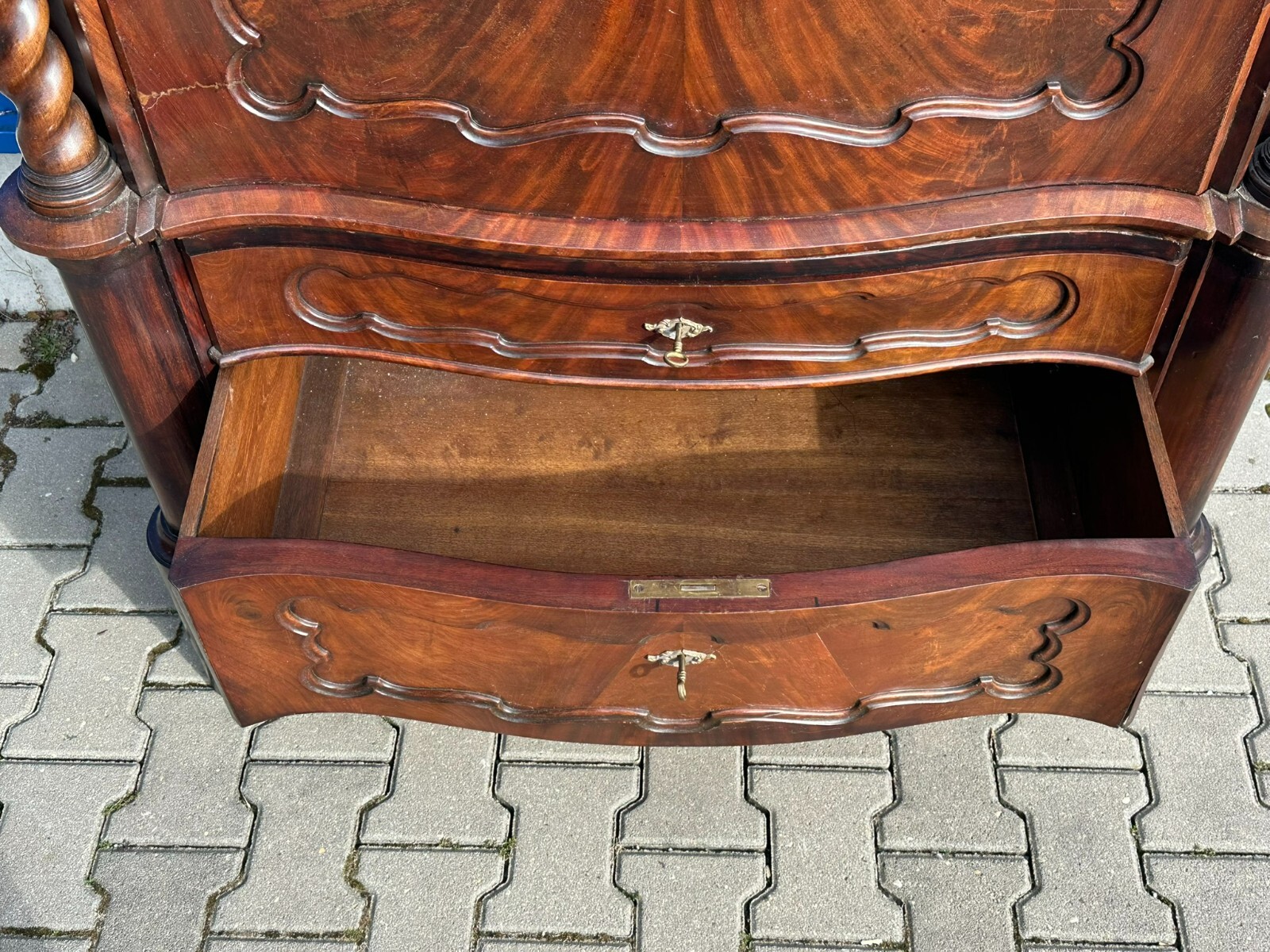 AUSSERGEWÖHNLICHER BIEDERMEIER SEKRETÄR UM 1850 MAHAGONI BIEDERMEIERSEKRETÄR – Bild 21