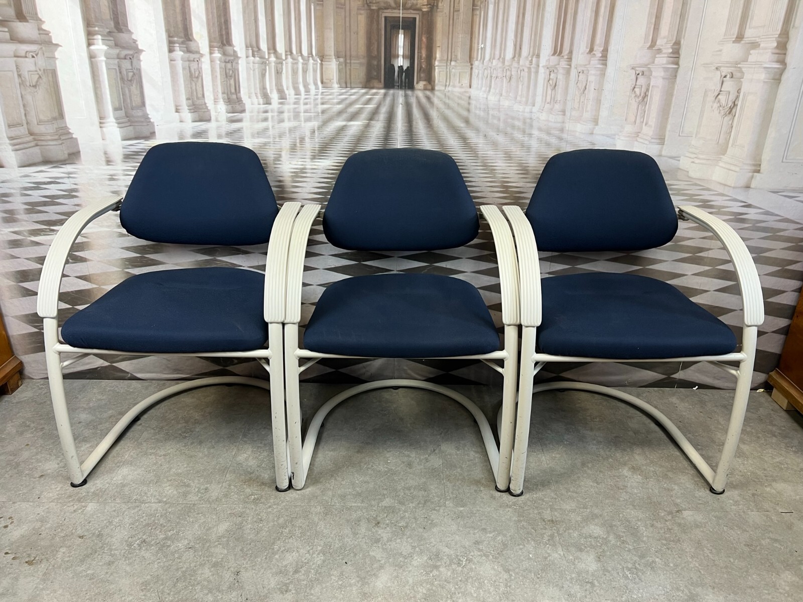 3x VINTAGE STUHL MIT ARMLEHNEN BÜROSTUHL