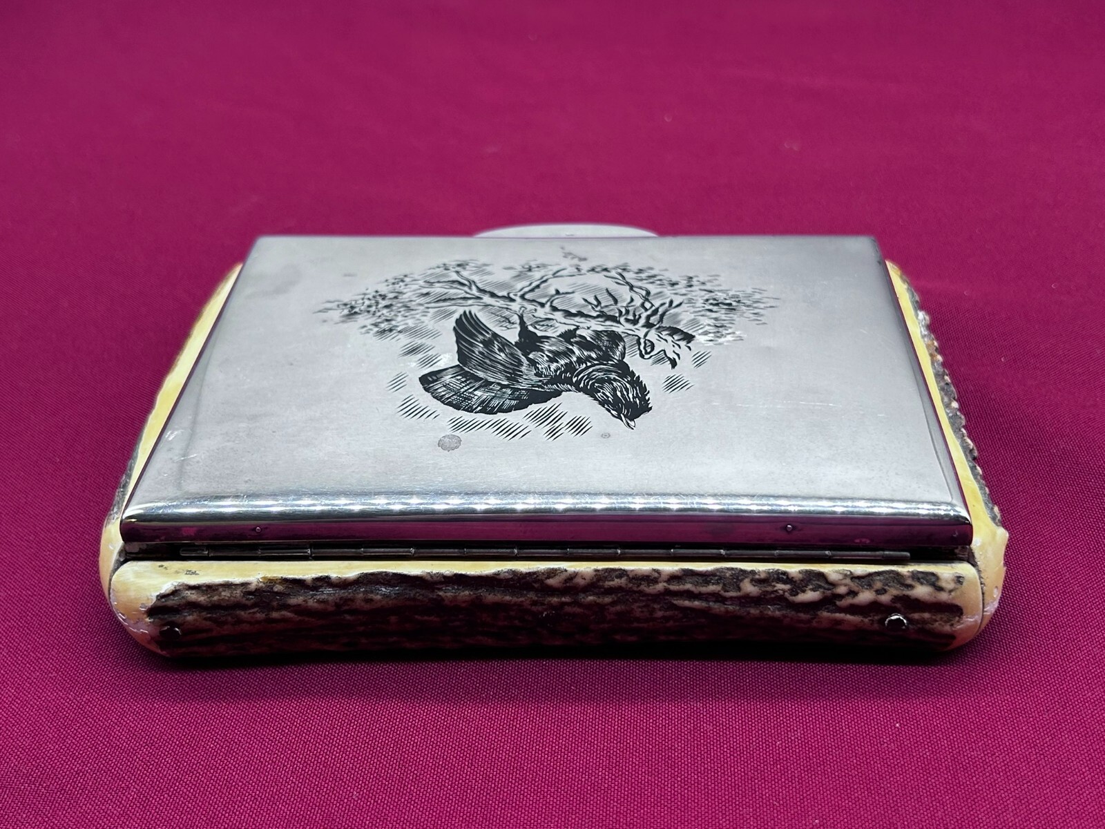 GROSSE DECKEL DOSE AUS HORN MASSIVE SILBER 900 MONTUR AUERHAHN GRAVUR – Bild 4