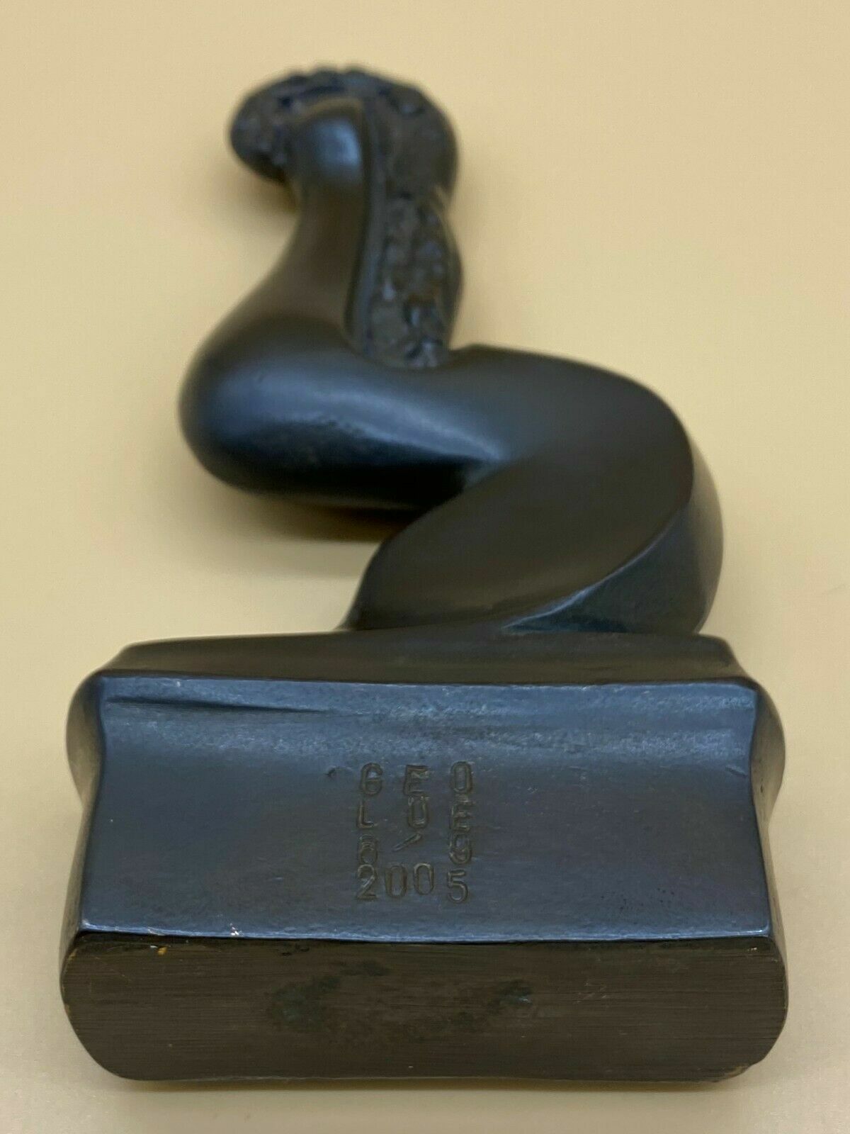 SKULPTUR ABSTRAKTE FIGUR BRONZE VON 2005 LIMITIERT 6/9 Georg LOEWIT (1959) – Bild 9