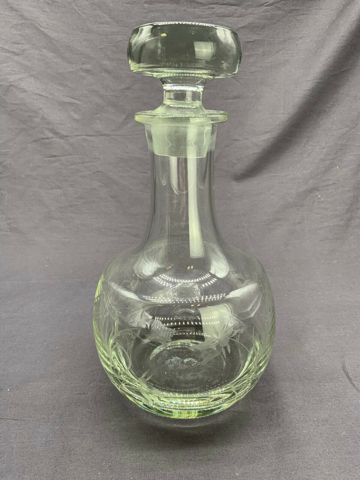 KARAFFE FLASCHE KRISTALLGLAS MIT STÖPSEL GLAS BLUMEN SCHLEIFDEKOR 27cm HOCH – Bild 3