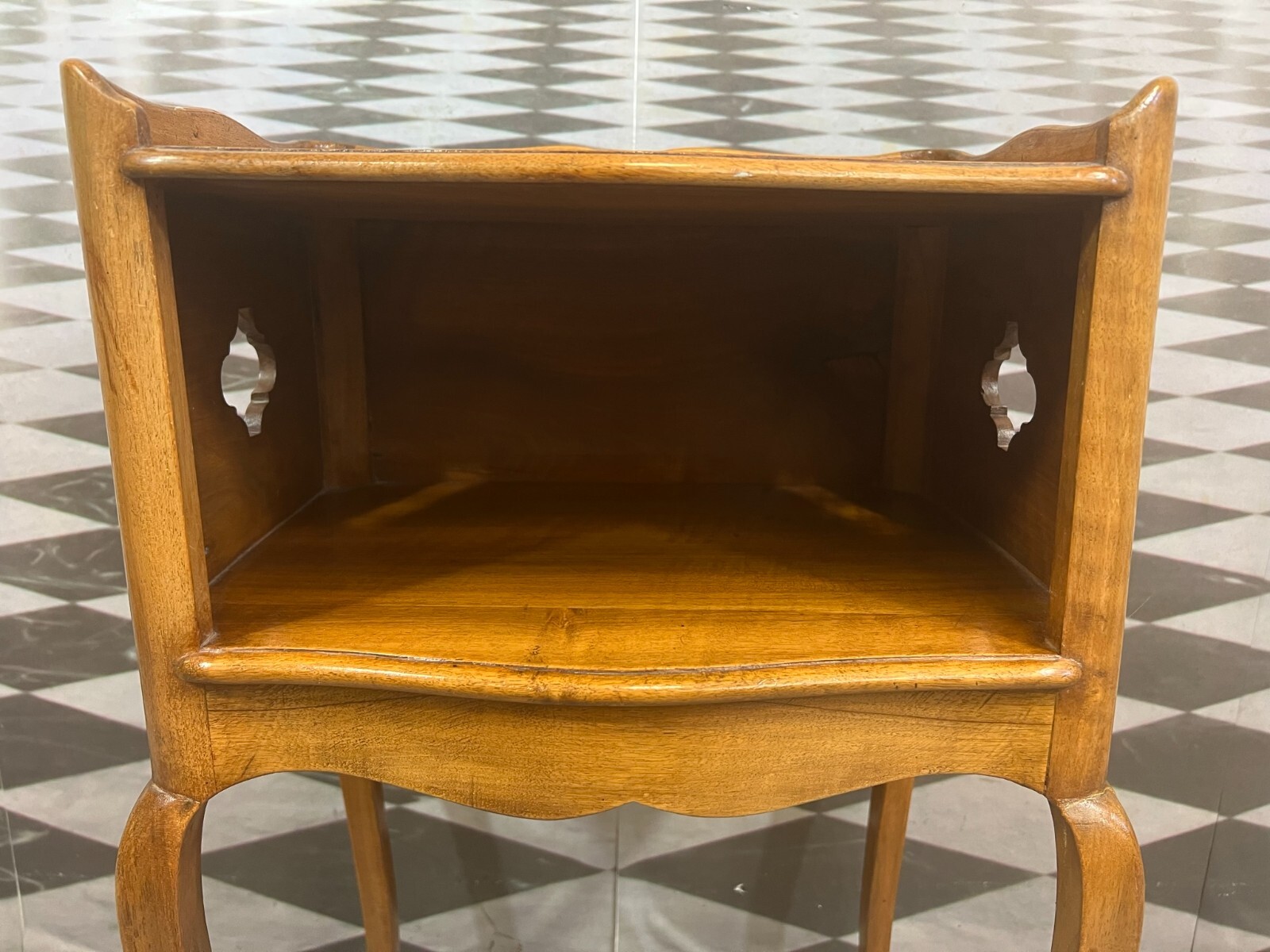 KONSOLE KOMMODE BAROCK STIL EICHE MASSIV MESSING APPLIKEN BOCKBEINE – Bild 4