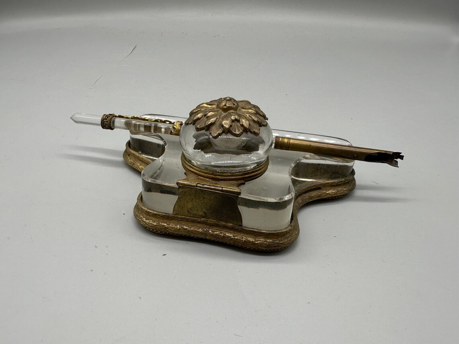 ANTIKE SCHREIBGARNITUR SCHREIBTISCHSET TINTENFASS UM 1880 GLAS UND MESSING – Bild 5