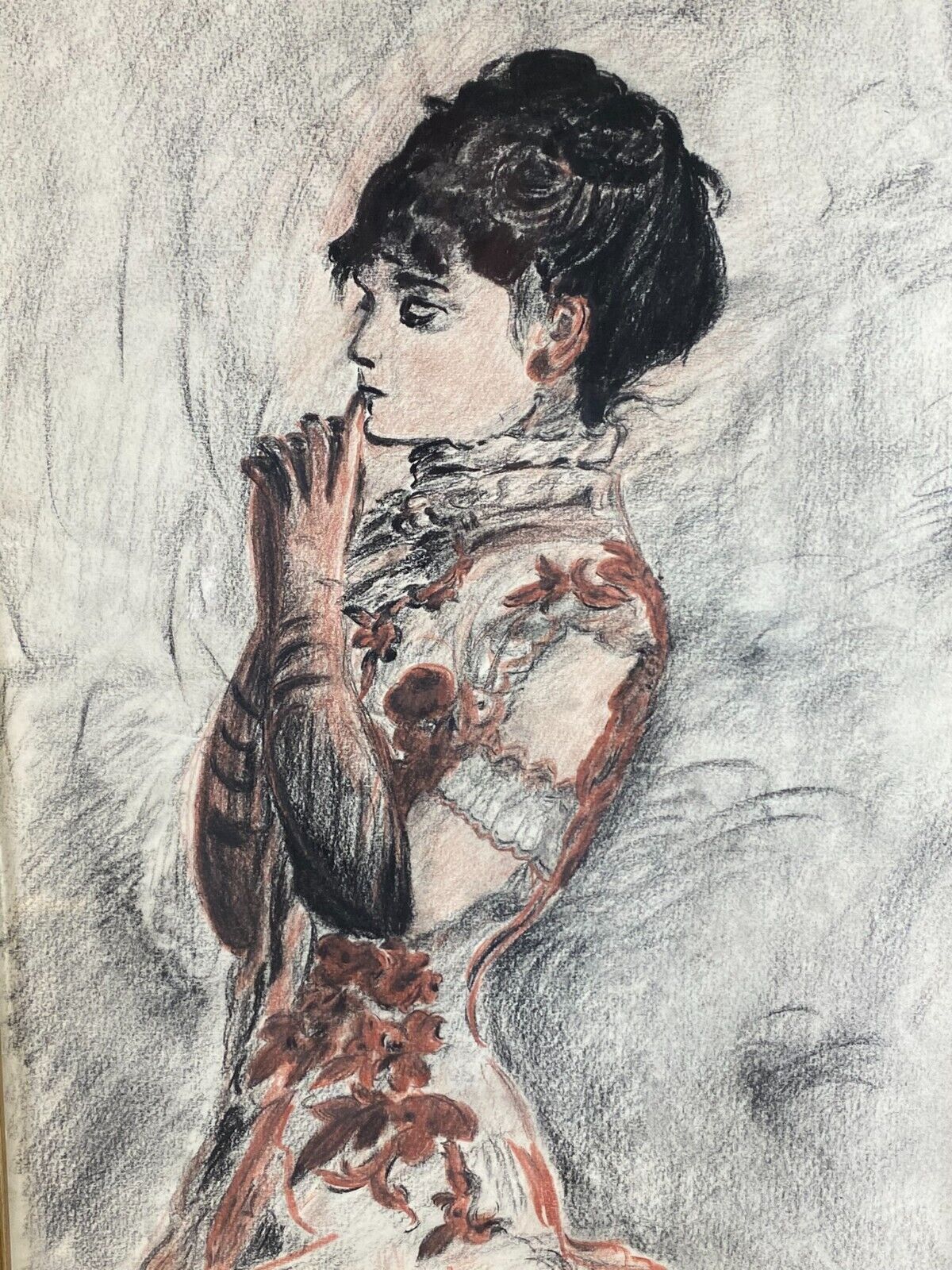 KOHLESTIFT ZEICHNUNG PORTRAIT EINER DAME STEHENDE FRAU