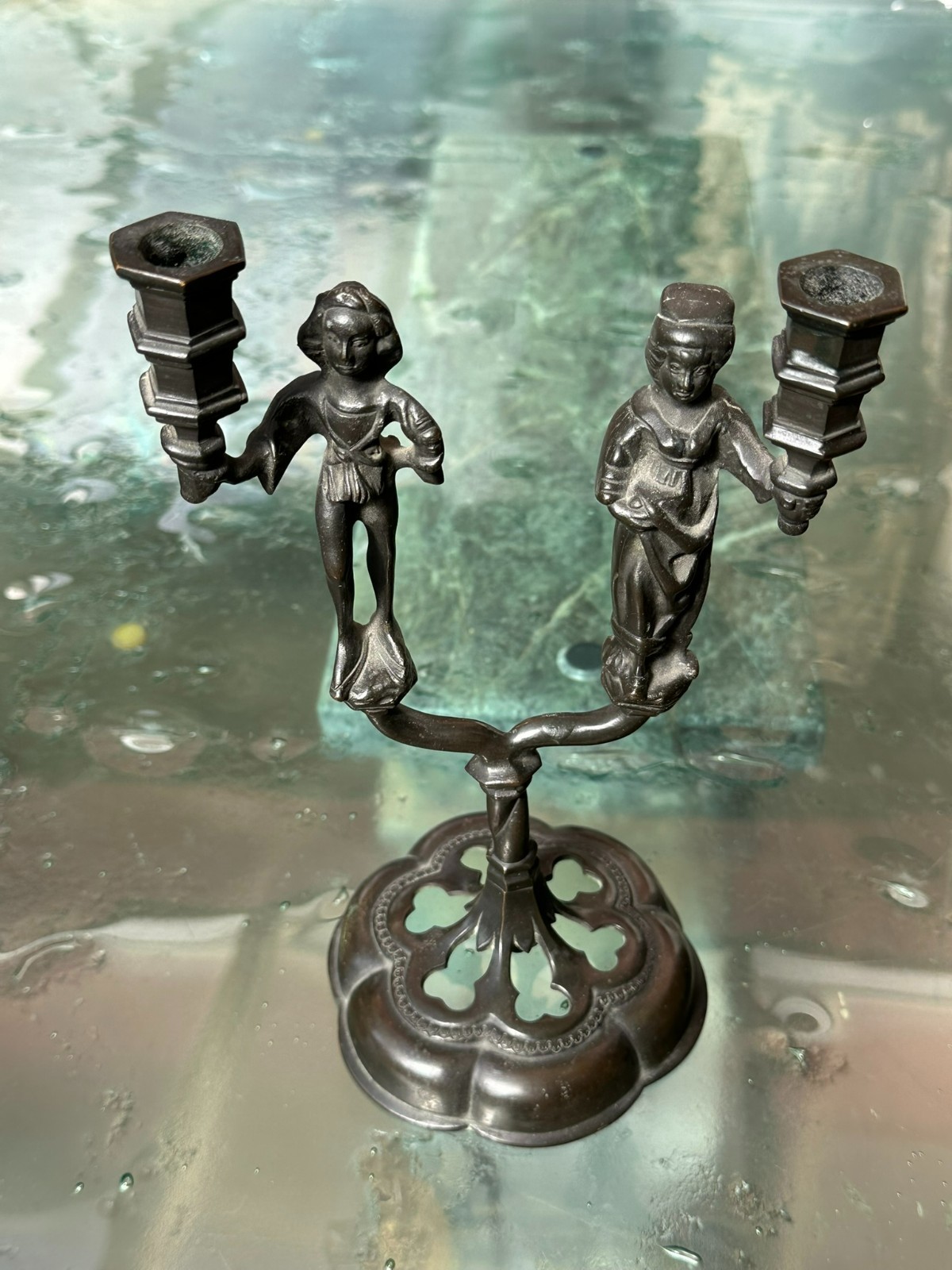 ANTIKER BAROCK KERZENLEUCHTER AUS BRONZE ITALIEN 18 TES JHDT PERSONEN