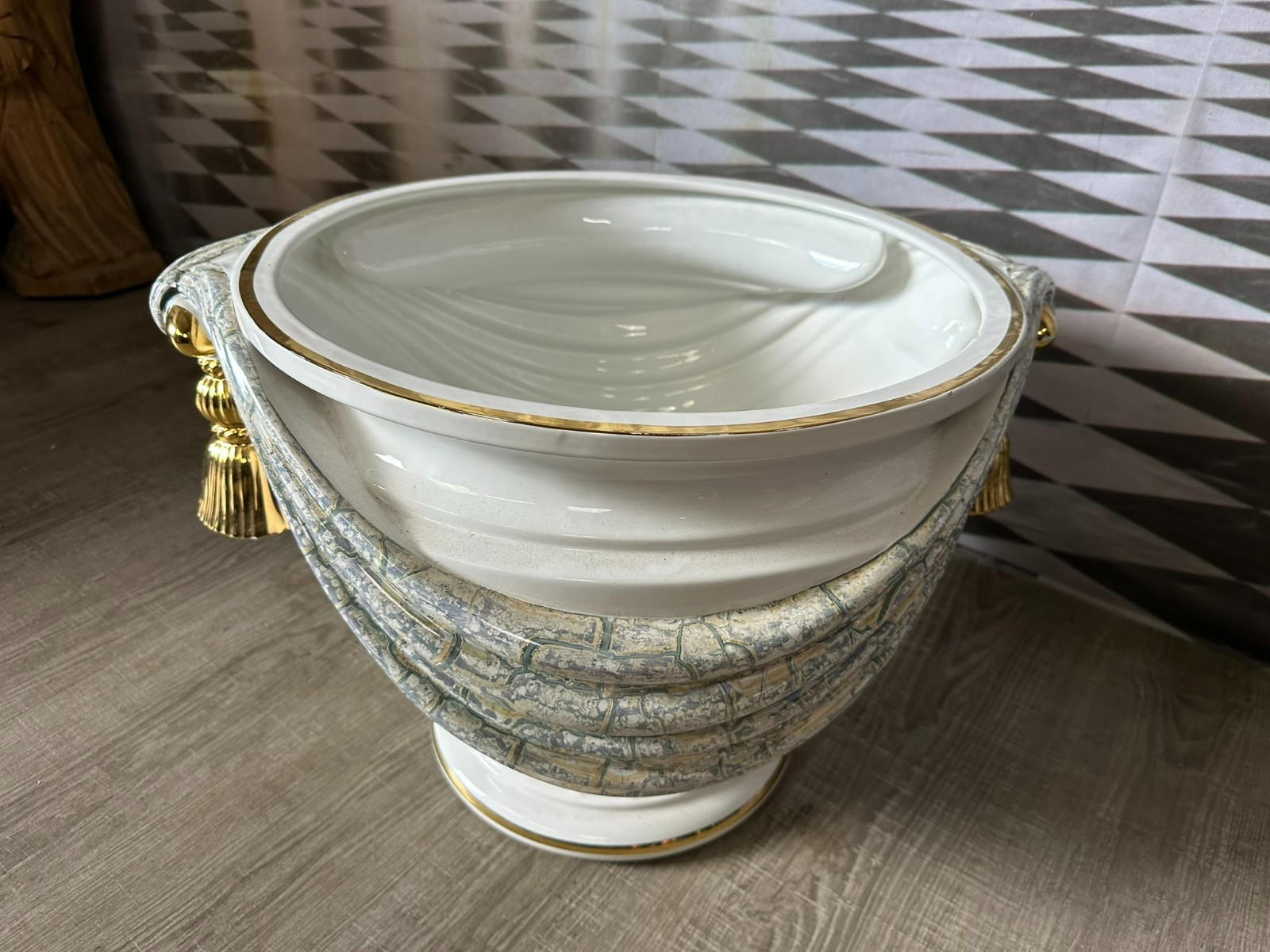 GROSSER BLUMENTOPF CACHEPOT AUS KERAMIK MARMORIERUNG VERGOLDUNG – Bild 8