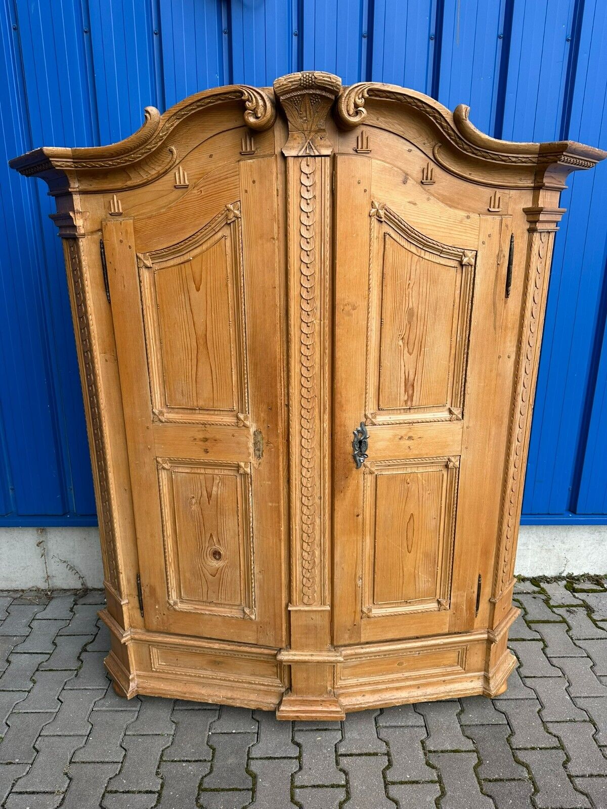 ANTIKER BAROCKSCHRANK BODENSEESCHRANK SCHRANK ENDE 18 TES JHDT WEICHHOLZ MASSIV