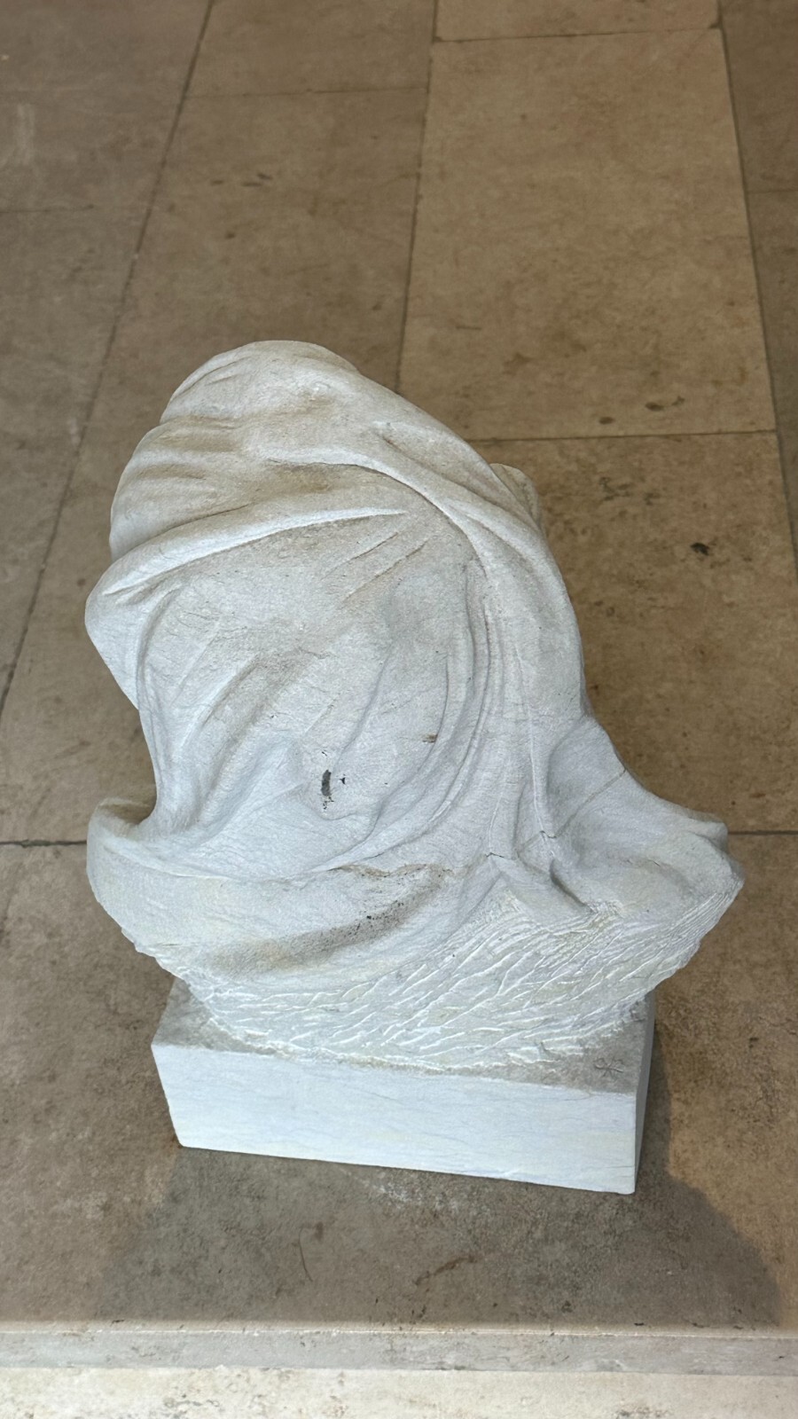 BÜSTE AUS SANDSTEIN HANDBEHAUEN PORTRAIT EINES KINDES 38cm – Bild 8