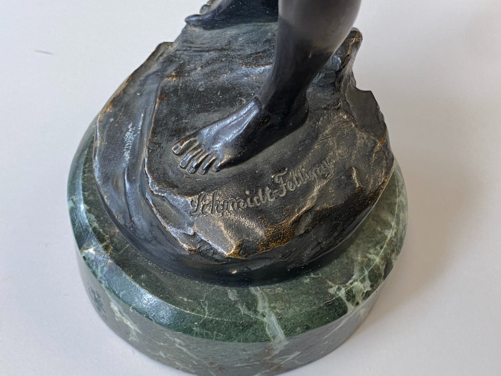 Julius Paul SCHMIDT-FELLING (1835-1920) BRONZE SKULPTUR JUNGER KÄMPFER AKT – Bild 8