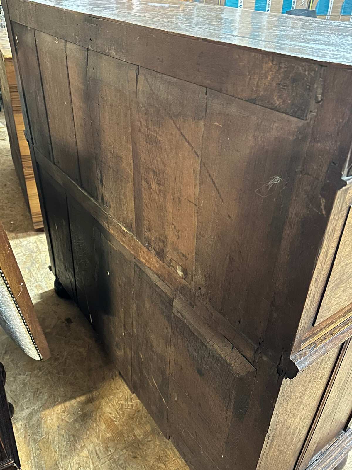 ANTIKER RENAISSANCE SCHRANK HOLLAND 17/18 TES JHDT PRUNKSCHNITZWERK LÖWENKÖPFE – Bild 22