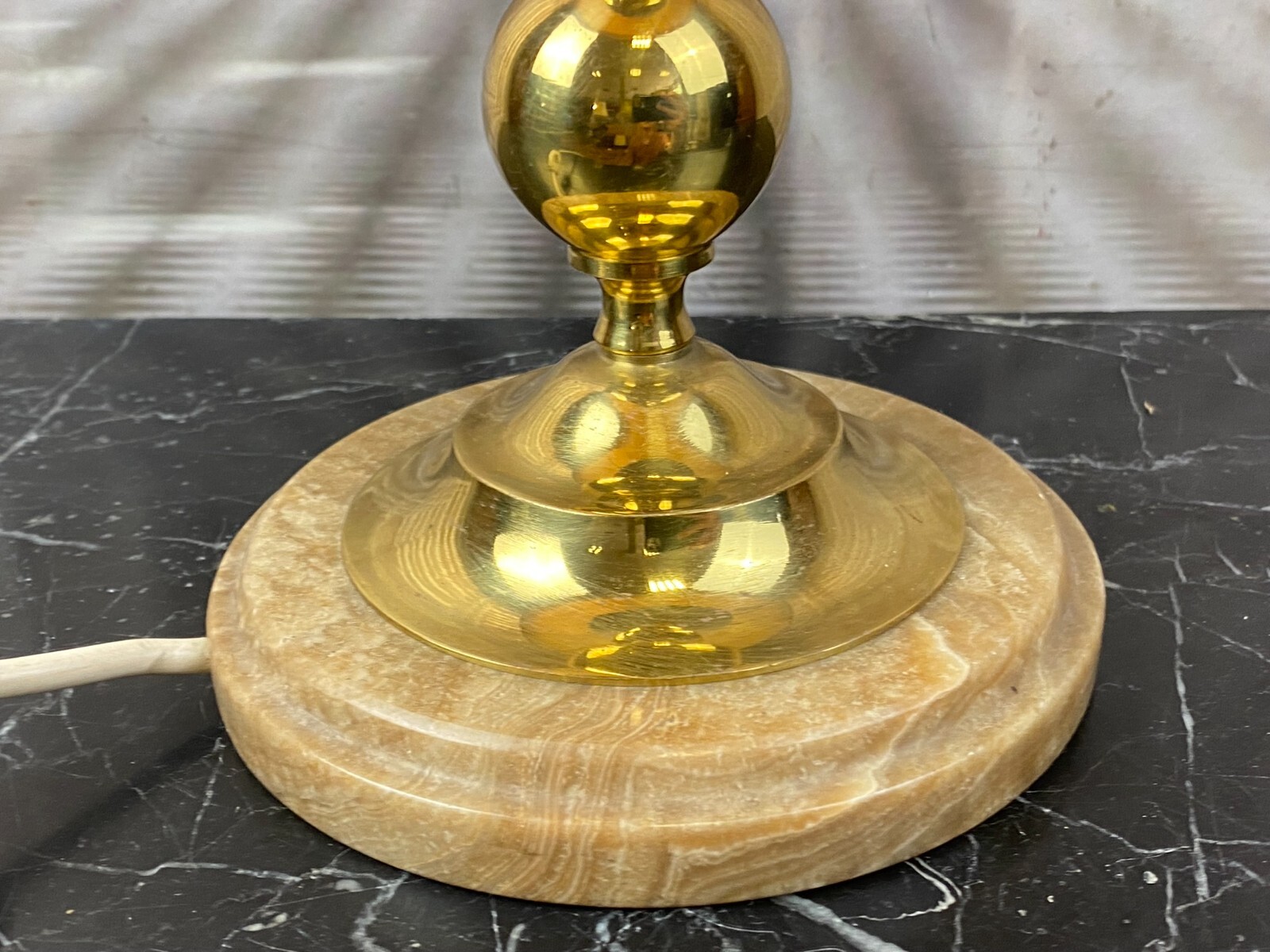 VINTAGE TISCHLAMPE FUSS AUS MESSING UND ONYX – Bild 7
