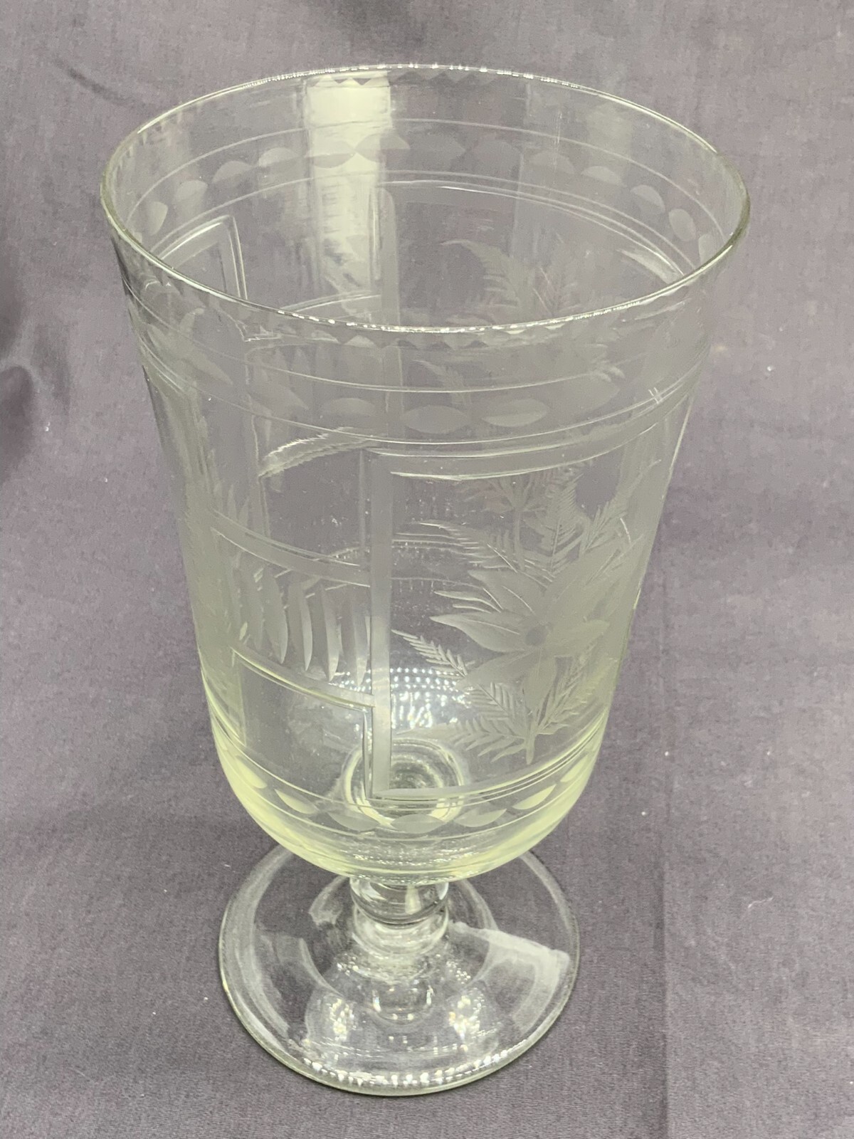 ANTIKES PRUNKGLAS GLAS VASE 20cm HOCH FEINES SCHLEIFDEKOR