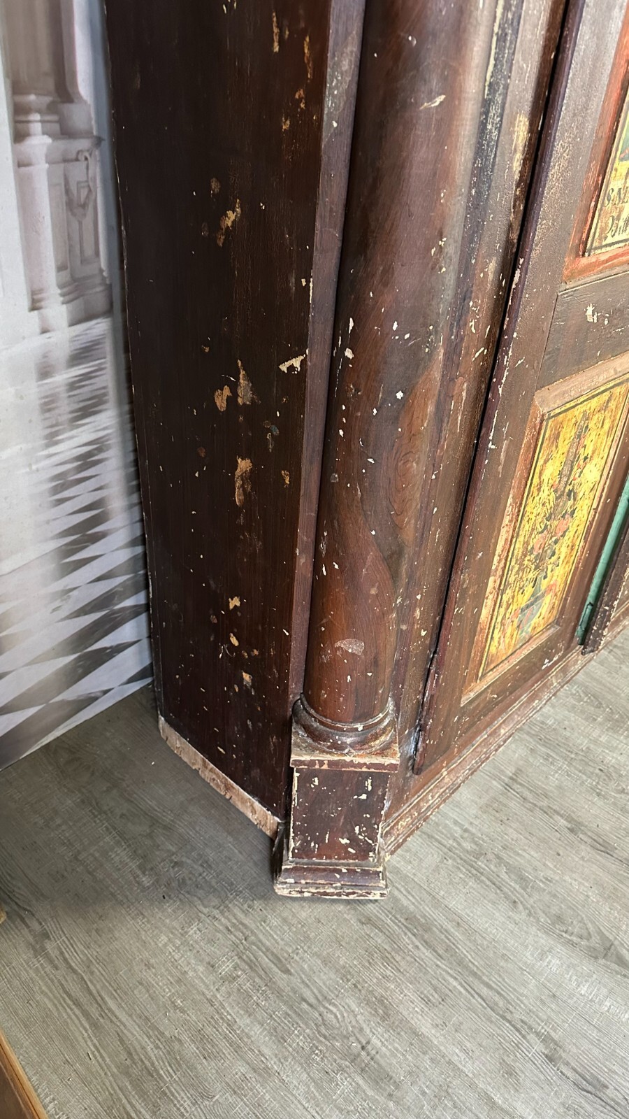 ANTIKER BAROCKSCHRANK BAUERNSCHRANK HOLZ MASSIV HEILIGENBILDER HANDBEMALT 18 TES – Bild 15