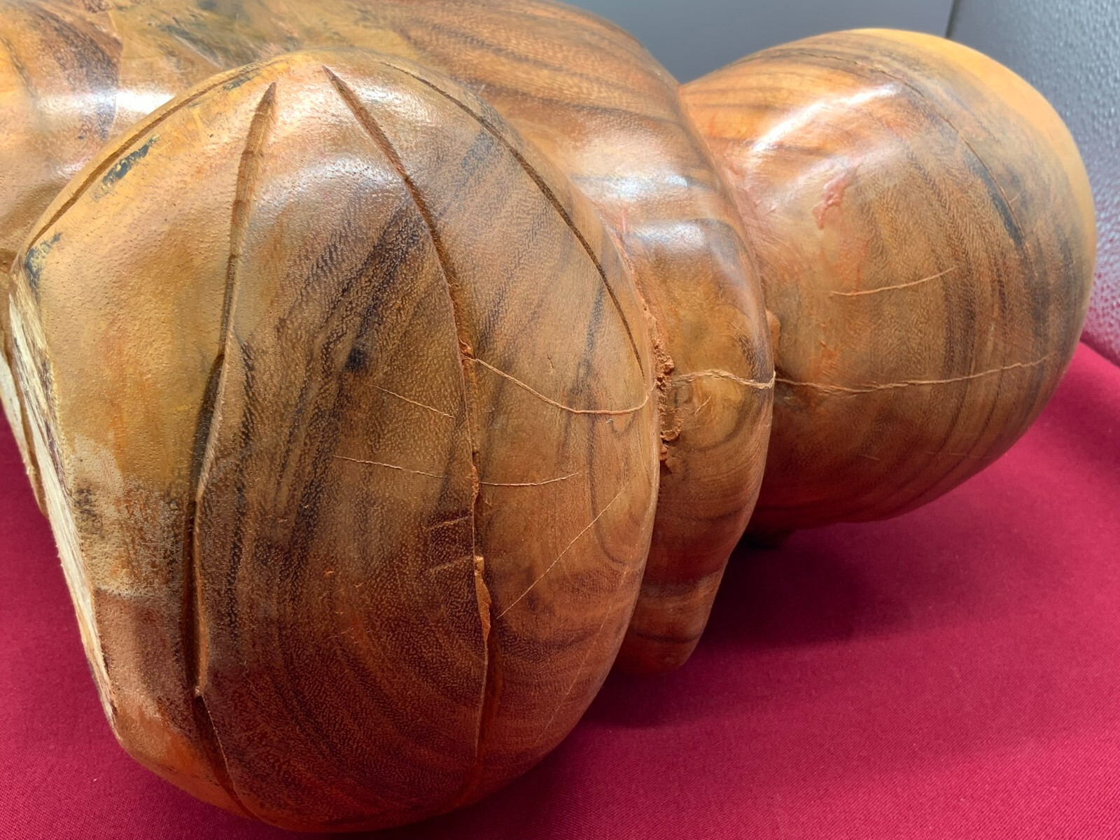 SEHR GROSSE CHINA SKULPTUR JUNGE MIT BALL HOLZ MASSIV HANDGESCHNITZT – Bild 15