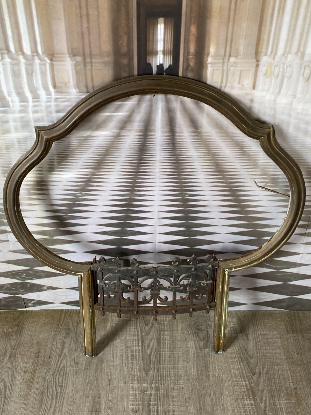 ANTIKE KAMIN ABDECKUNG FEUERSTELLE RAHMEN AUS EISEN UND KUPFER HxB 97x88cm