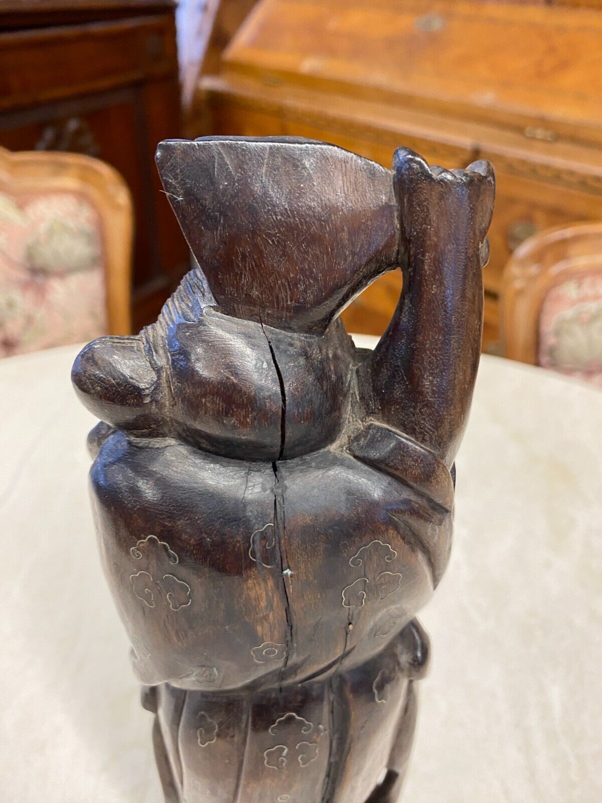 CHINA SKULPTUR AUS HOLZ GELEHRTER 28,5cm HOCH – Bild 16