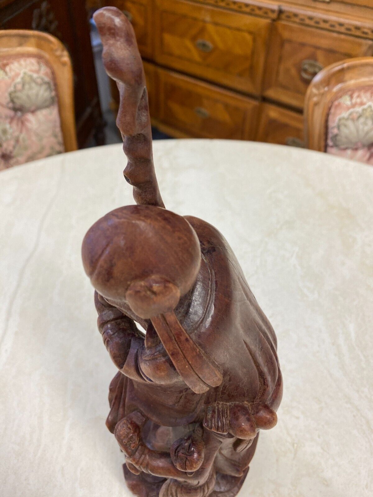 CHINA SKULPTUR AUS HOLZ GELEHRTER MIT STOCK 30cm HOCH – Bild 10