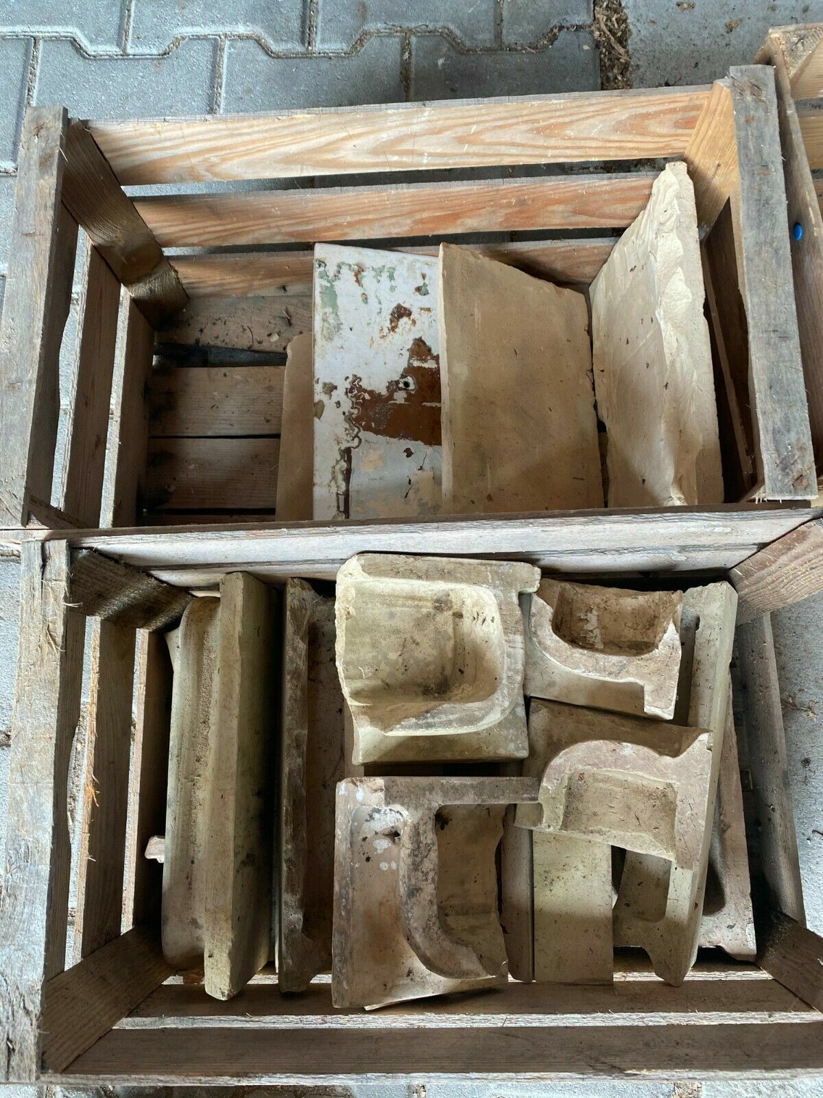 ANTIKE OFENKACHELN KONVOLUT KACHELN UNGLASIERT UM 1880-1900 FÜR KACHELOFEN – Bild 8