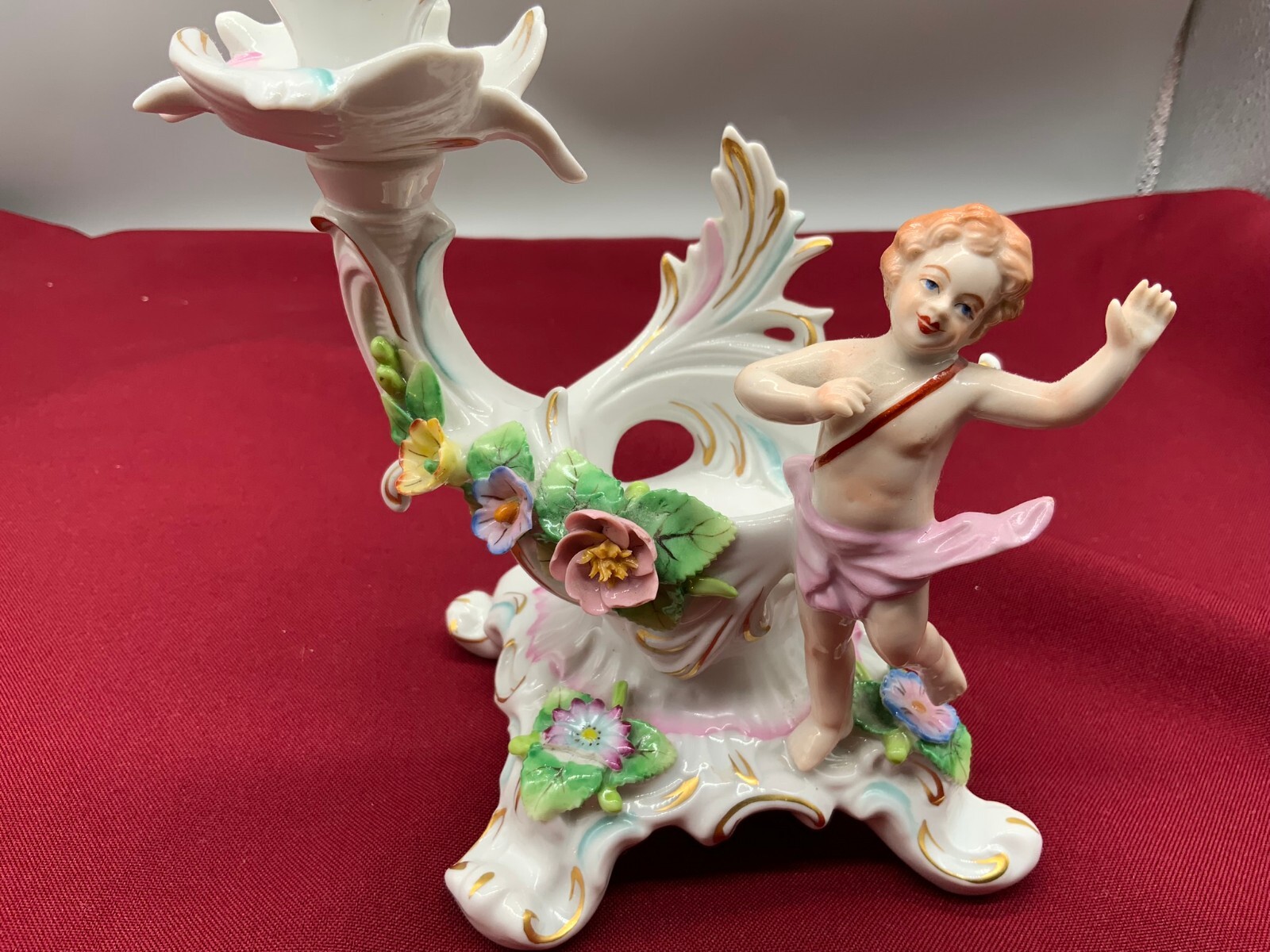 PAAR ROKOKO STIL KERZENLEUCHTER AUS PORZELLAN MIT AMORETTEN SITZENDORF – Bild 10