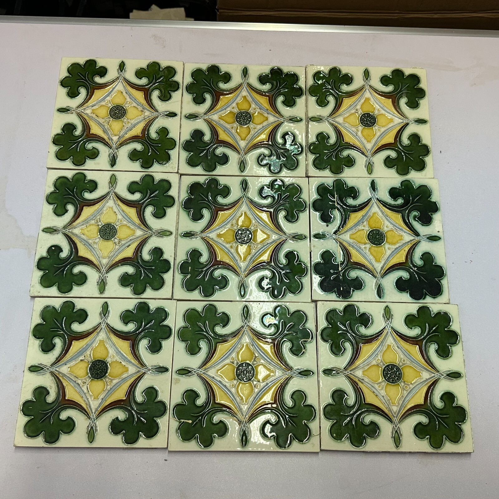 SET 9x JUGENDSTILFLIESE AUS KERAMIK 15x15cm ANTIKE JUGENDSTIL FLIESE UM 1910