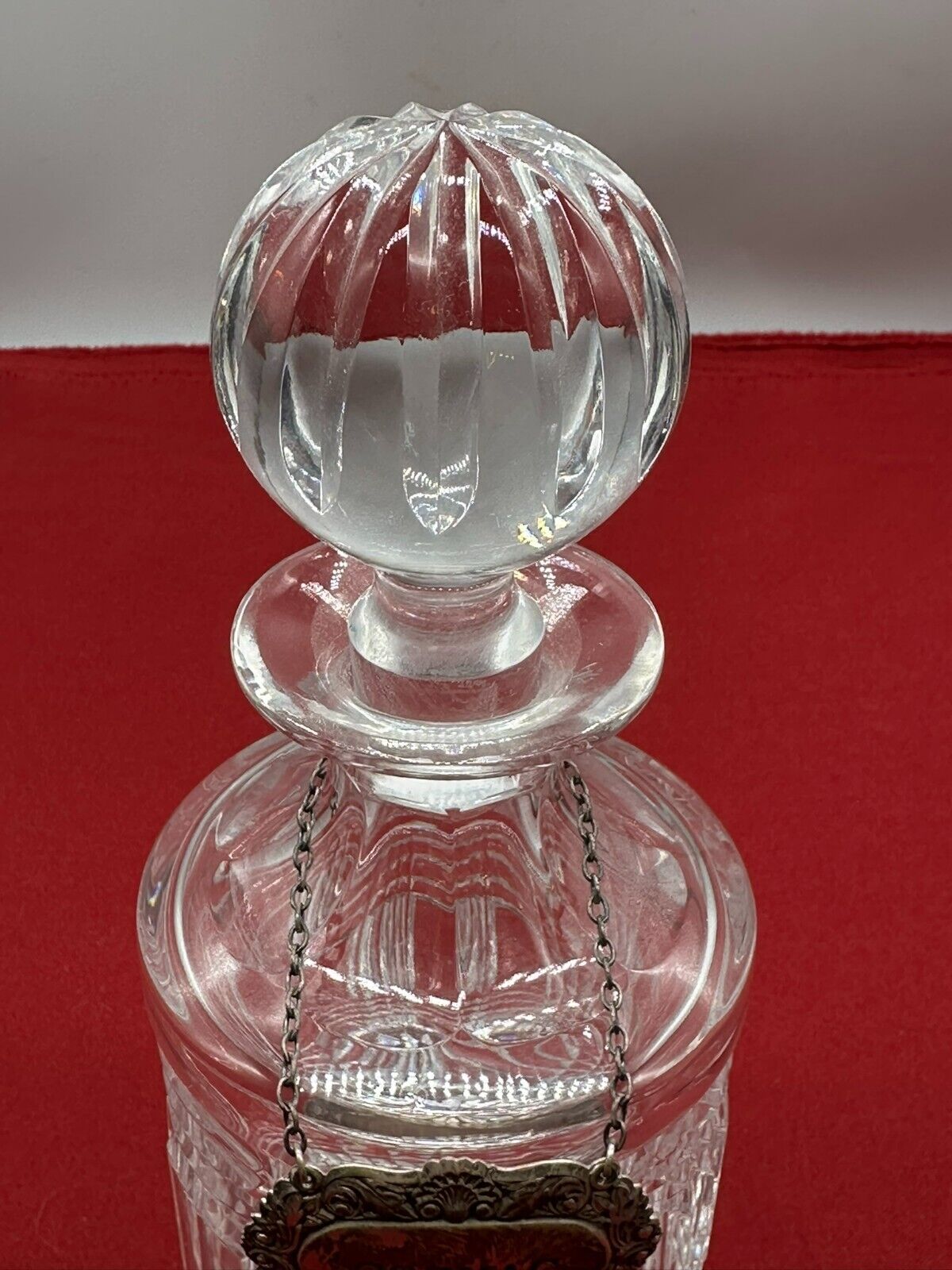 VINTAGE KARAFFE FLASCHE MIT STÖPSEL KRISTALLGLAS GLAS COGNAC PLAKETTE STERLING – Bild 4