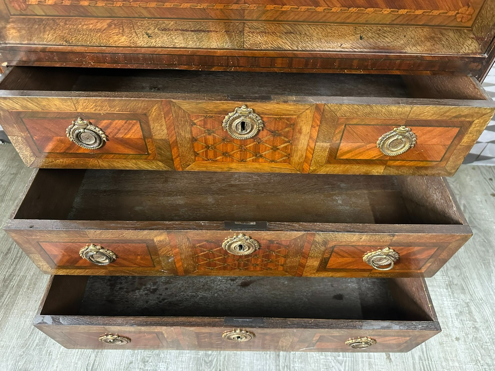 ANTIKER LOUIS SEIZE SEKRETÄR ENDE 18 TES JHDT KOMPLETT INTARSIERT MARMOR PLATTE – Bild 19