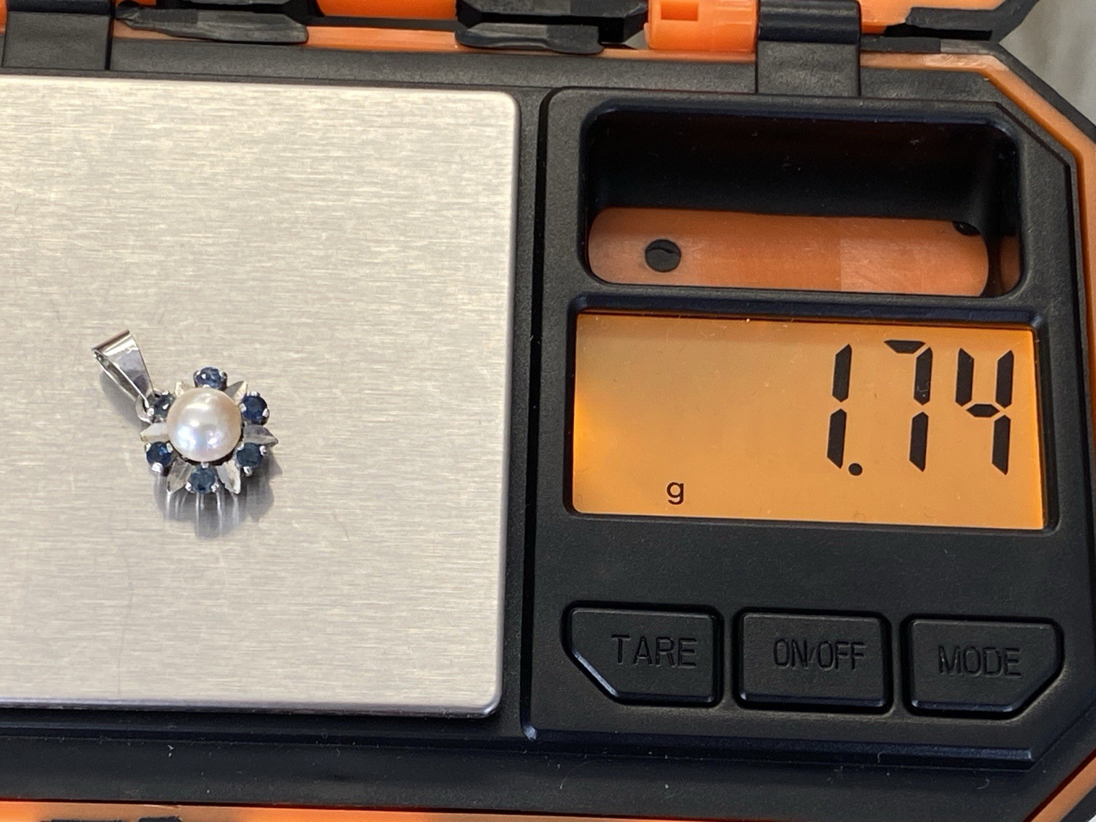 KETTENANHÄNGER KETTEN ANHÄNGER AUS 14K GOLD WEISSGOLD MIT PERLE UND SAPHIREN – Bild 11