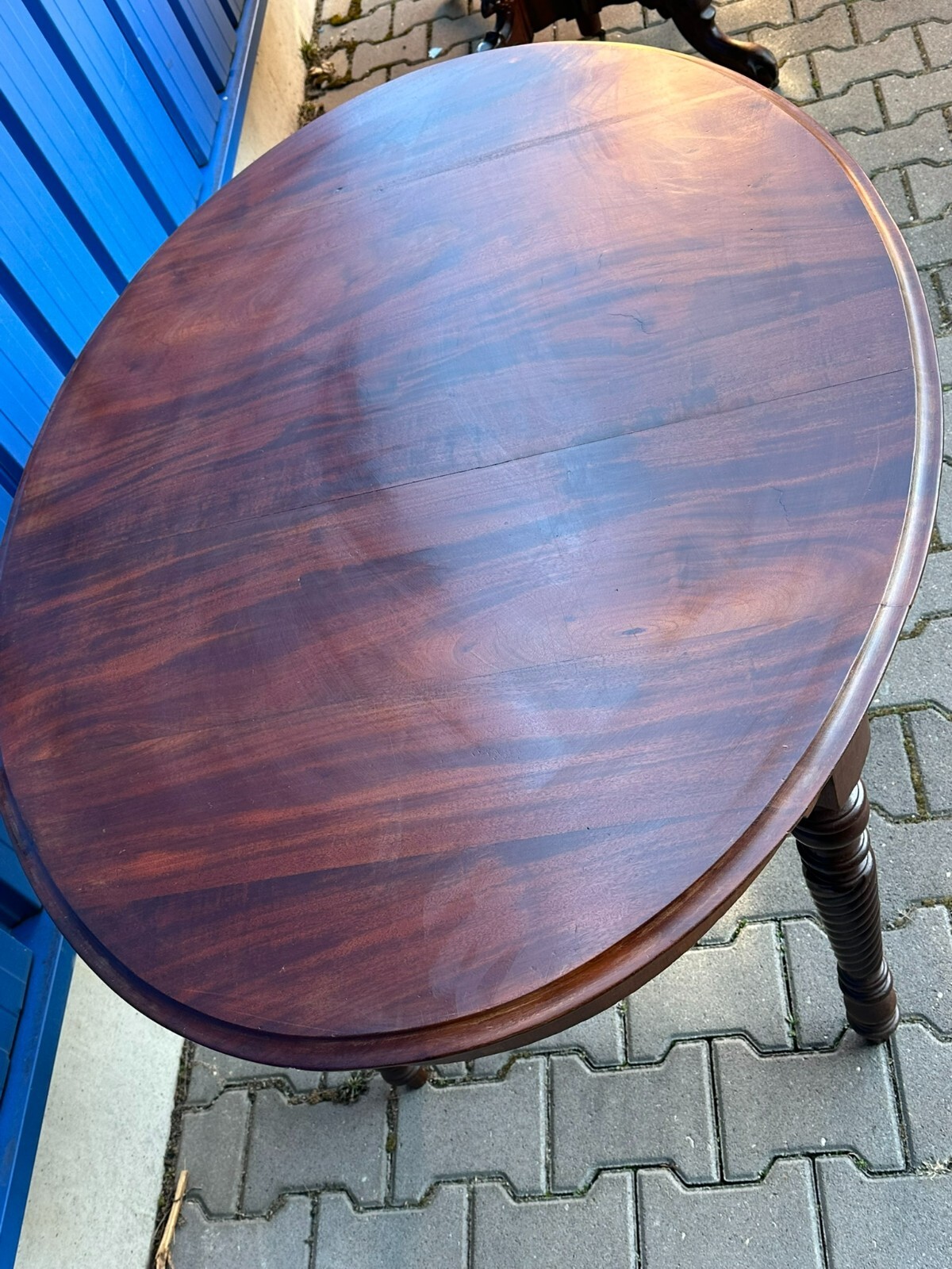 ANTIKER TISCH ESSTISCH UM 1860 MAHAGONI MASSIVE PLATTE GEDREHTE BEINE – Bild 6